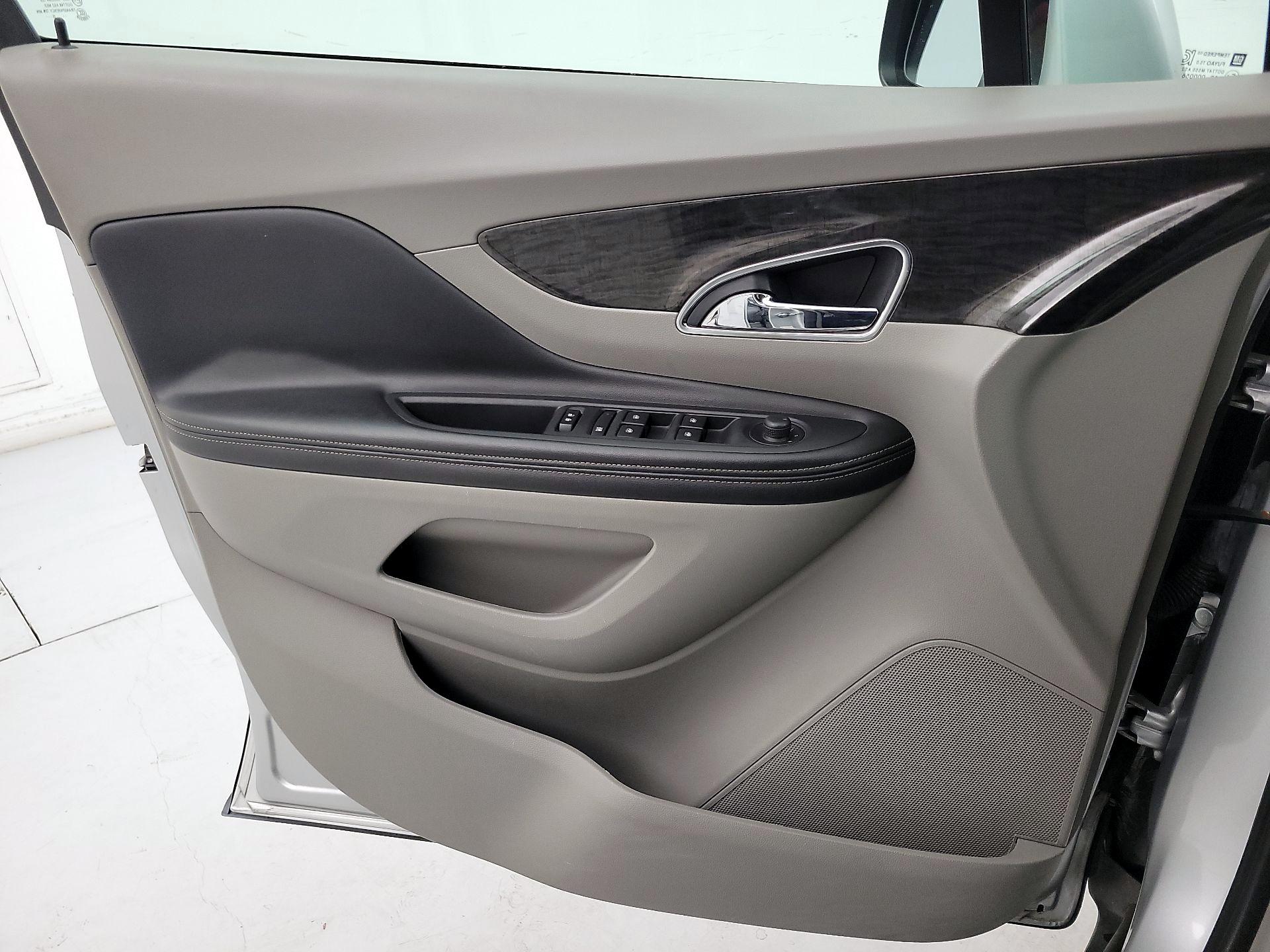 Thumbnail: 2015 Buick Encore - 12
