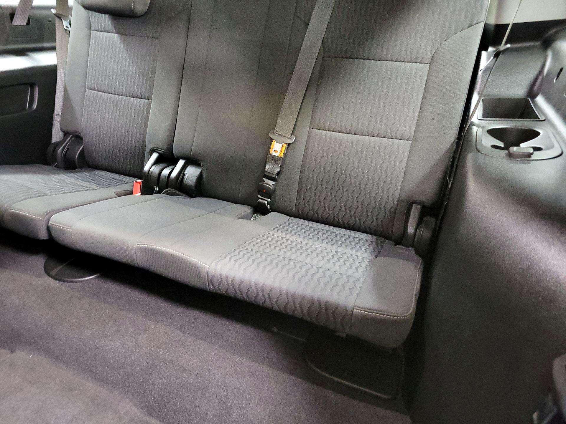 Thumbnail: 2019 GMC Yukon XL - 20