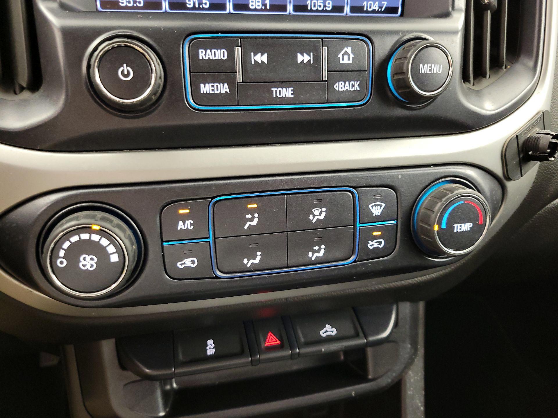 Thumbnail: 2016 Chevrolet Colorado - 17