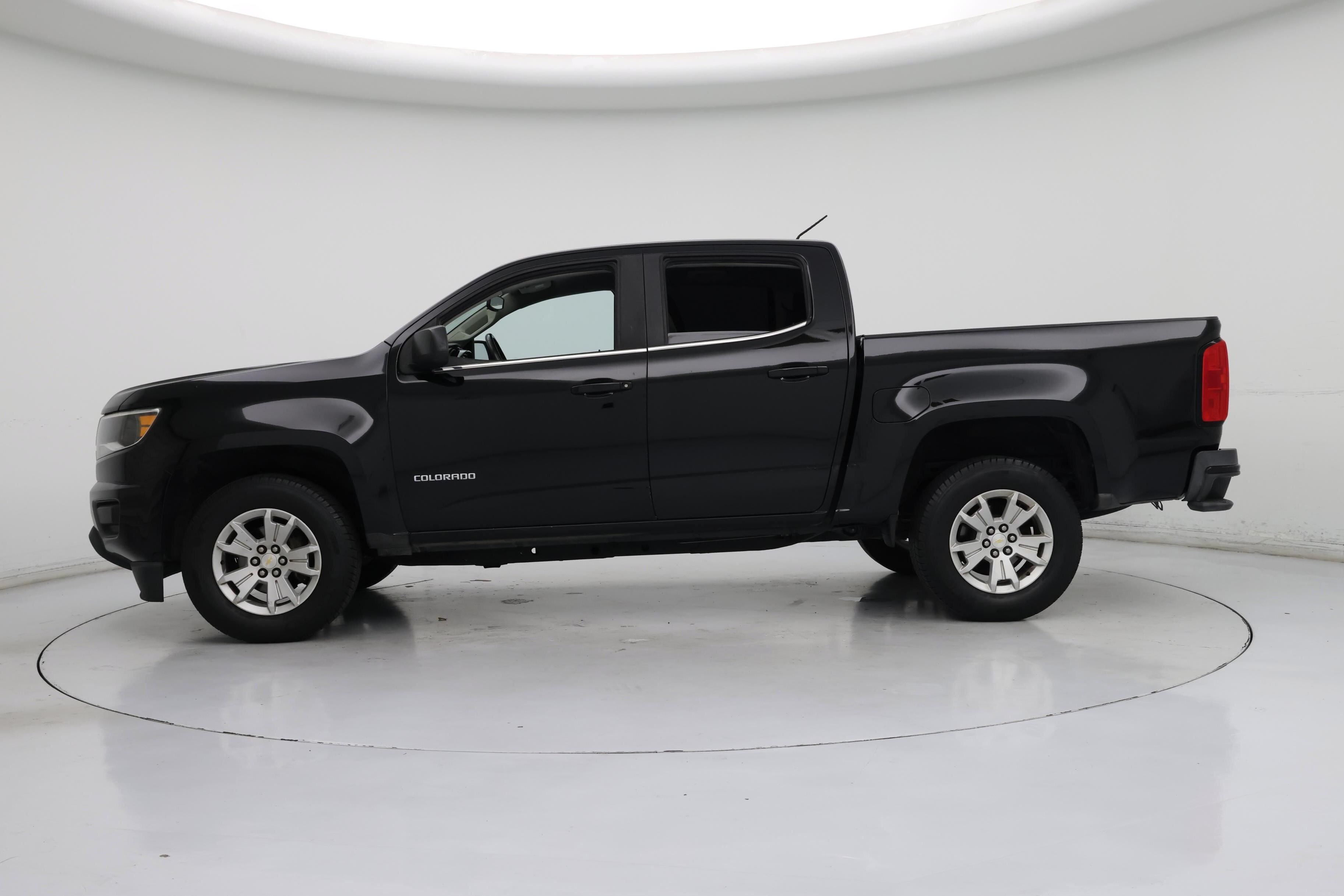 Thumbnail: 2016 Chevrolet Colorado - 3