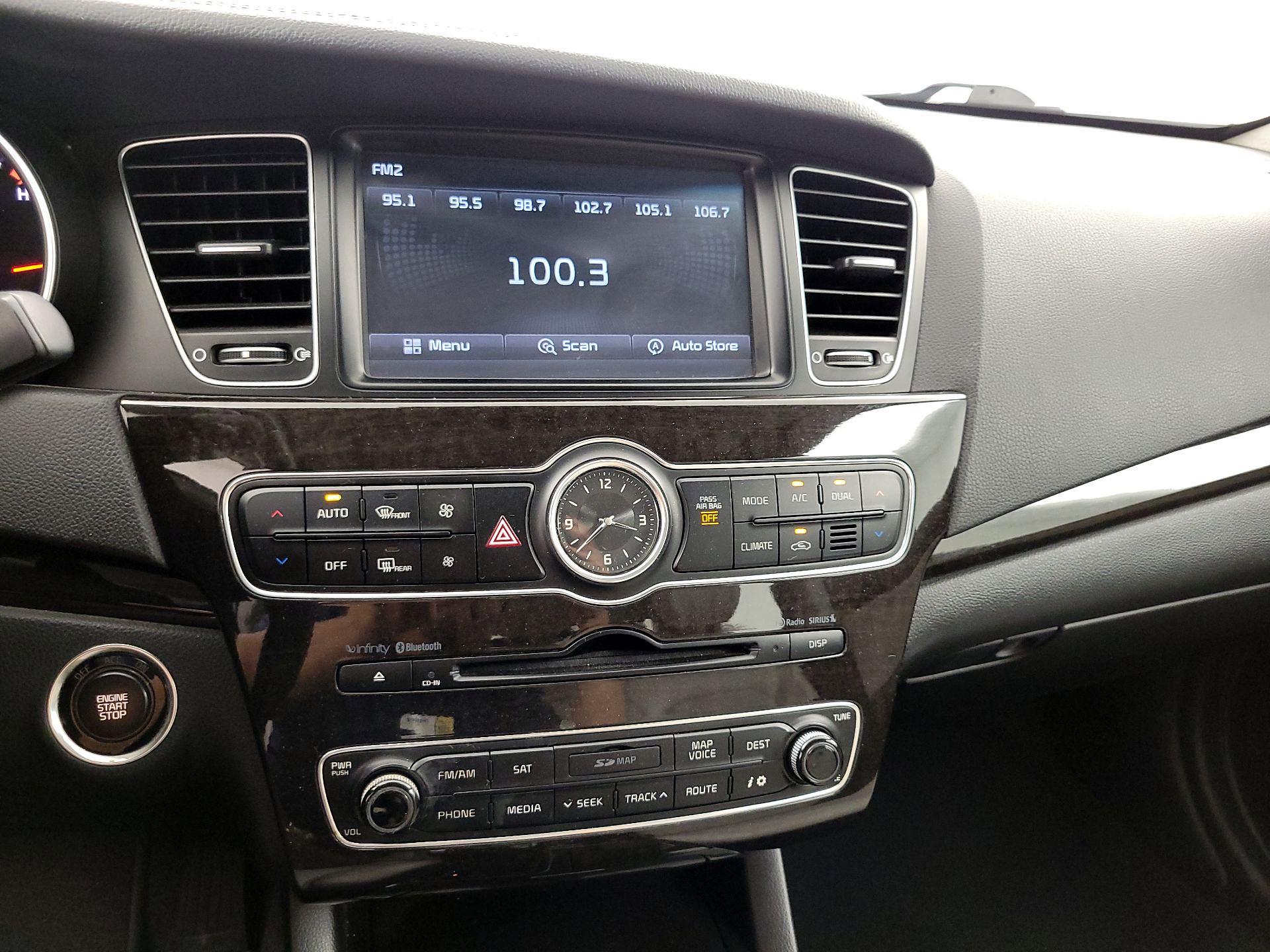 Thumbnail: 2014 Kia Cadenza - 16
