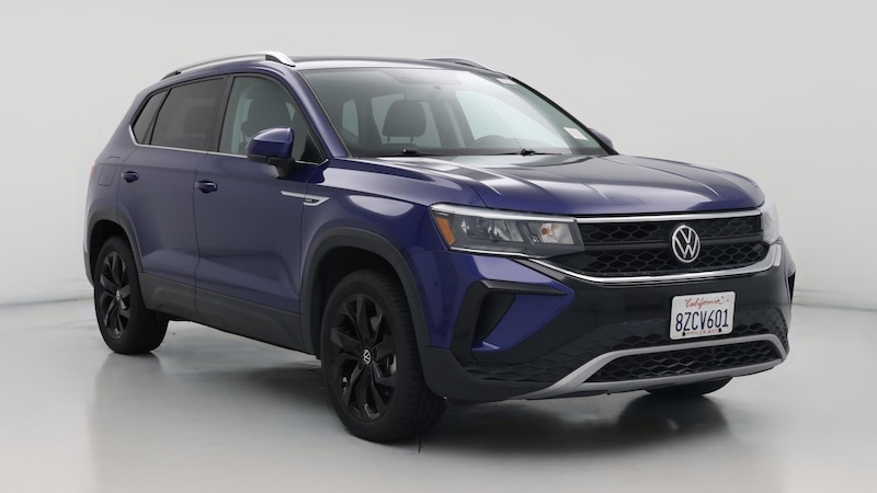 2022 Volkswagen Taos SE Hero Image