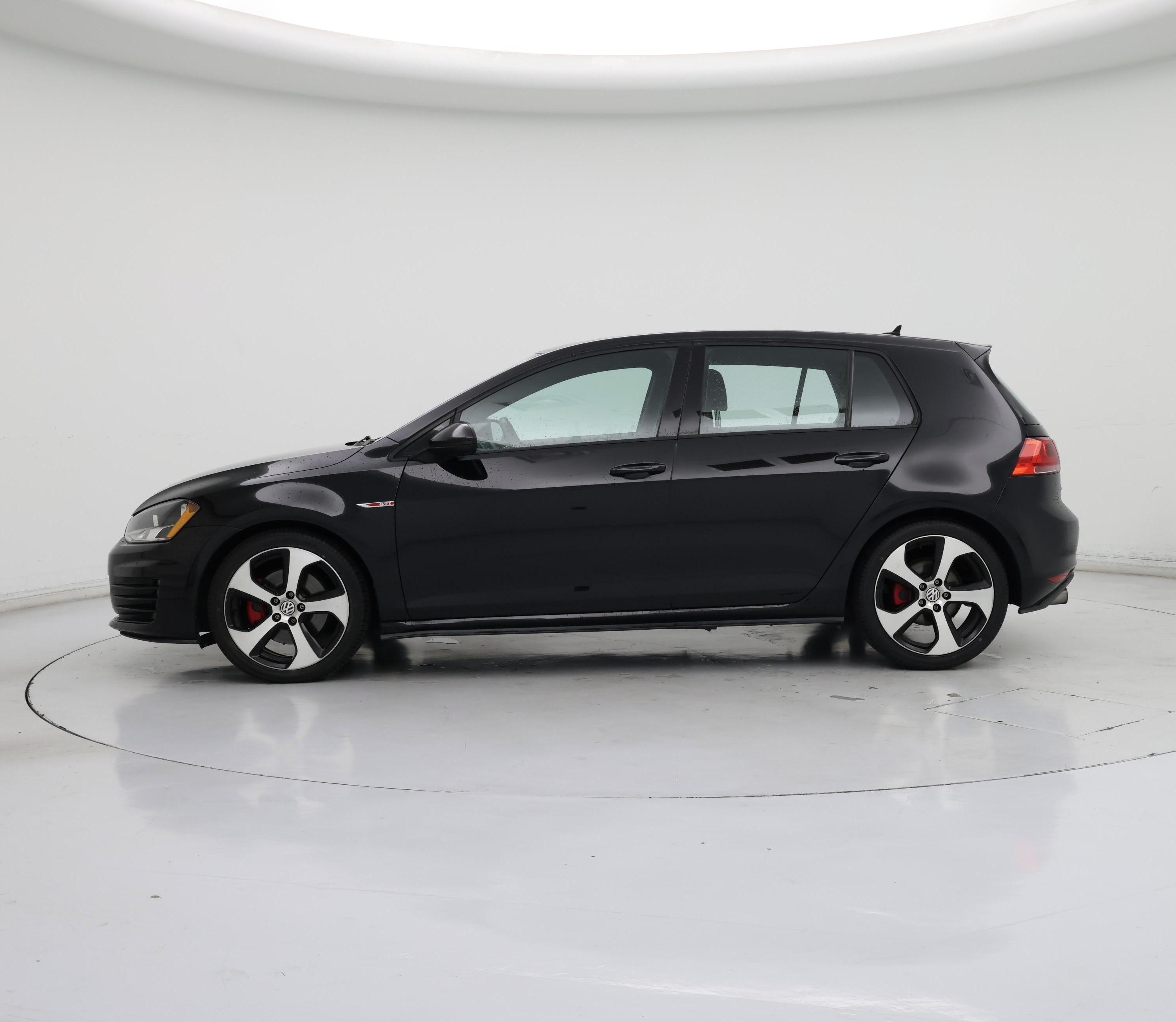 Thumbnail: 2016 Volkswagen Golf - 3