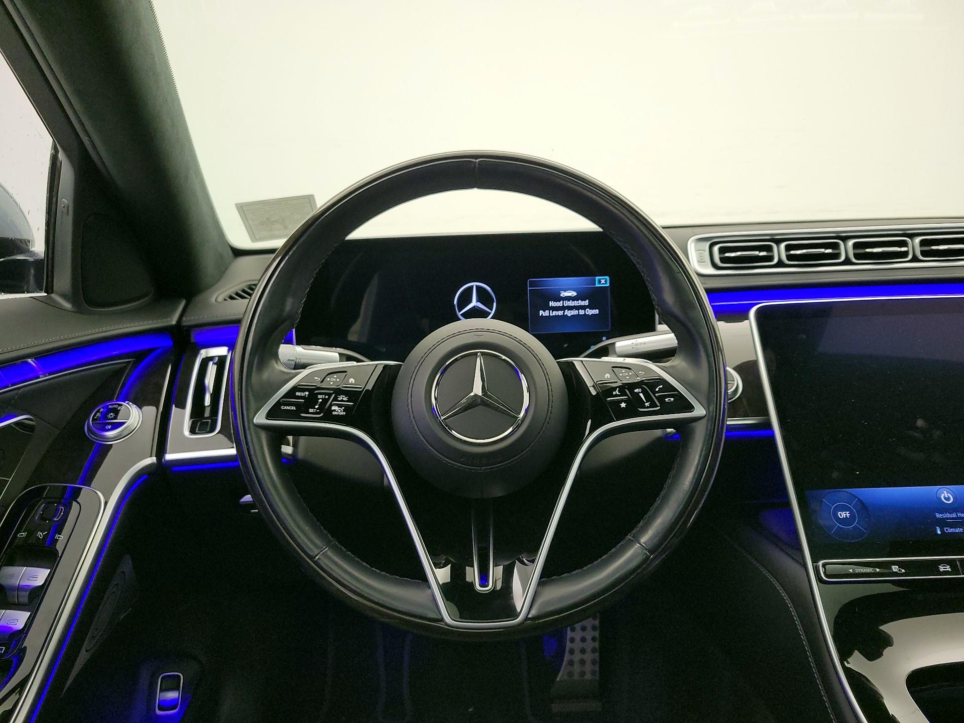Thumbnail: 2021 Mercedes-Benz S-Class - 10