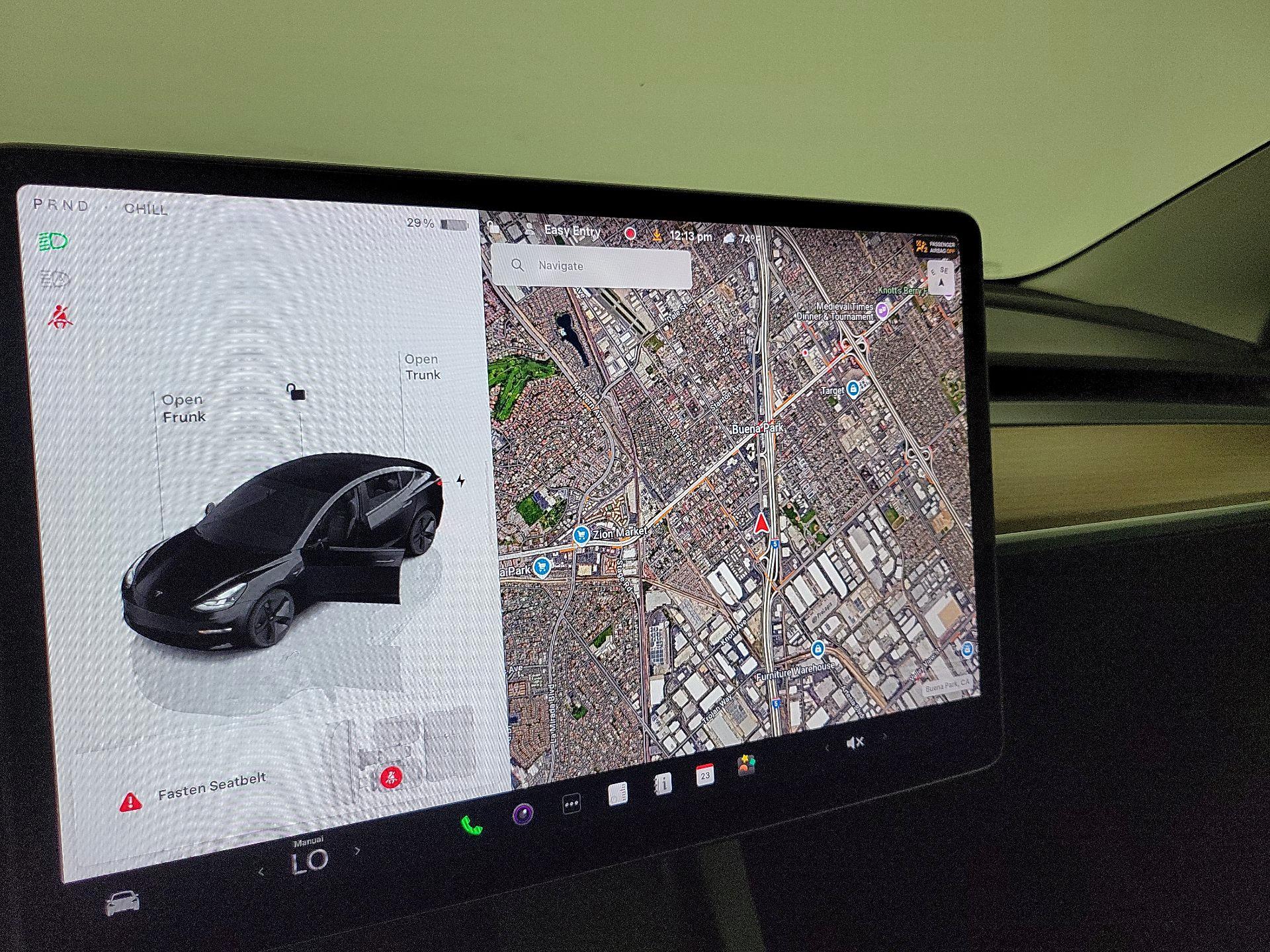 Thumbnail: 2023 Tesla Model 3 - 13