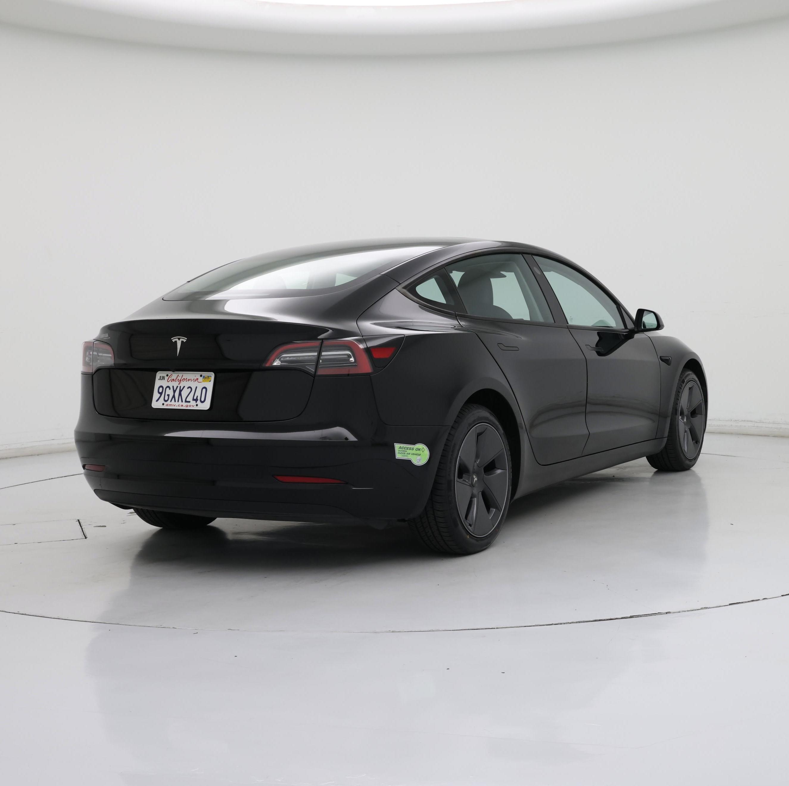 Thumbnail: 2023 Tesla Model 3 - 8