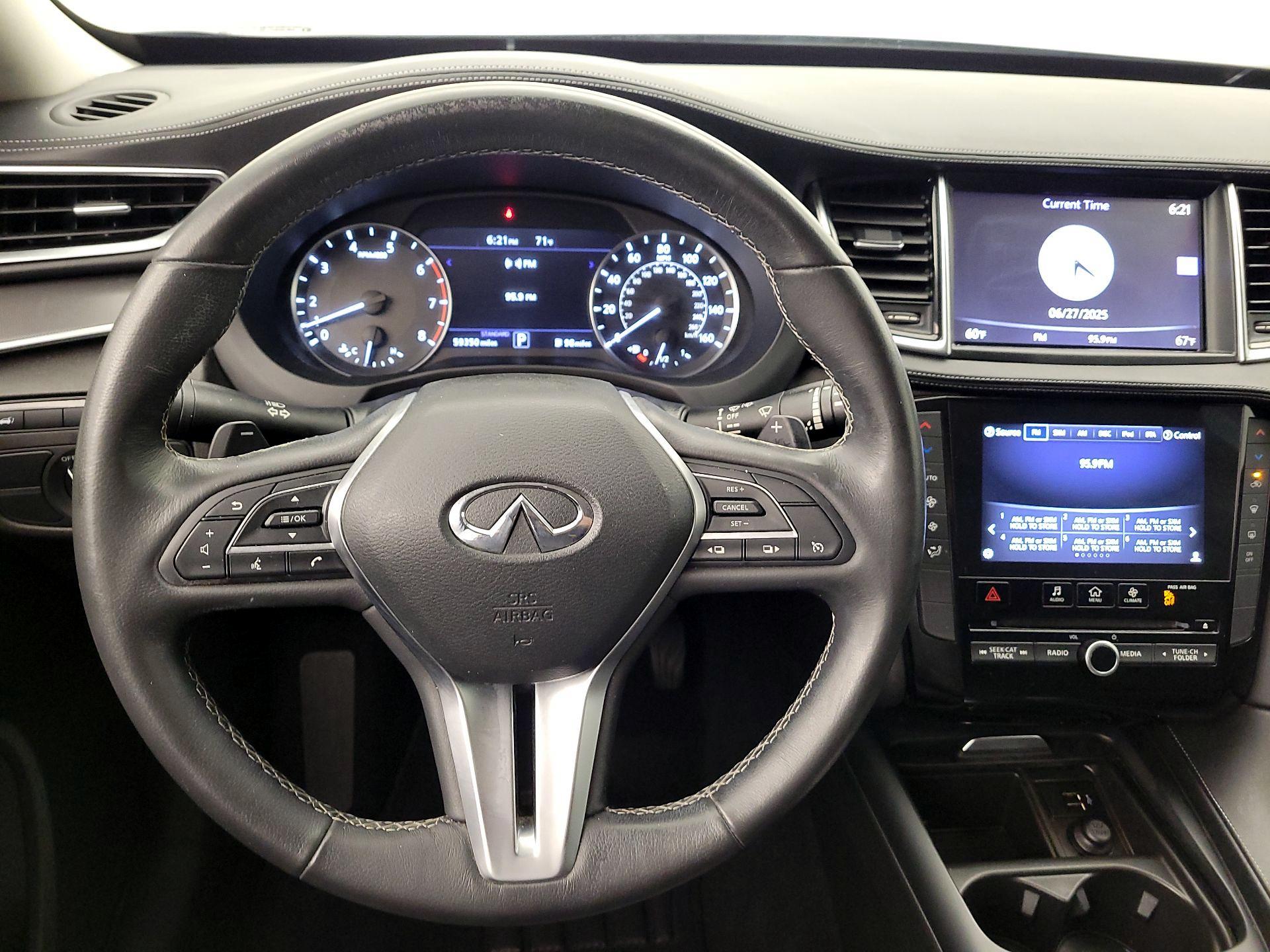 Thumbnail: 2019 INFINITI QX50 - 10