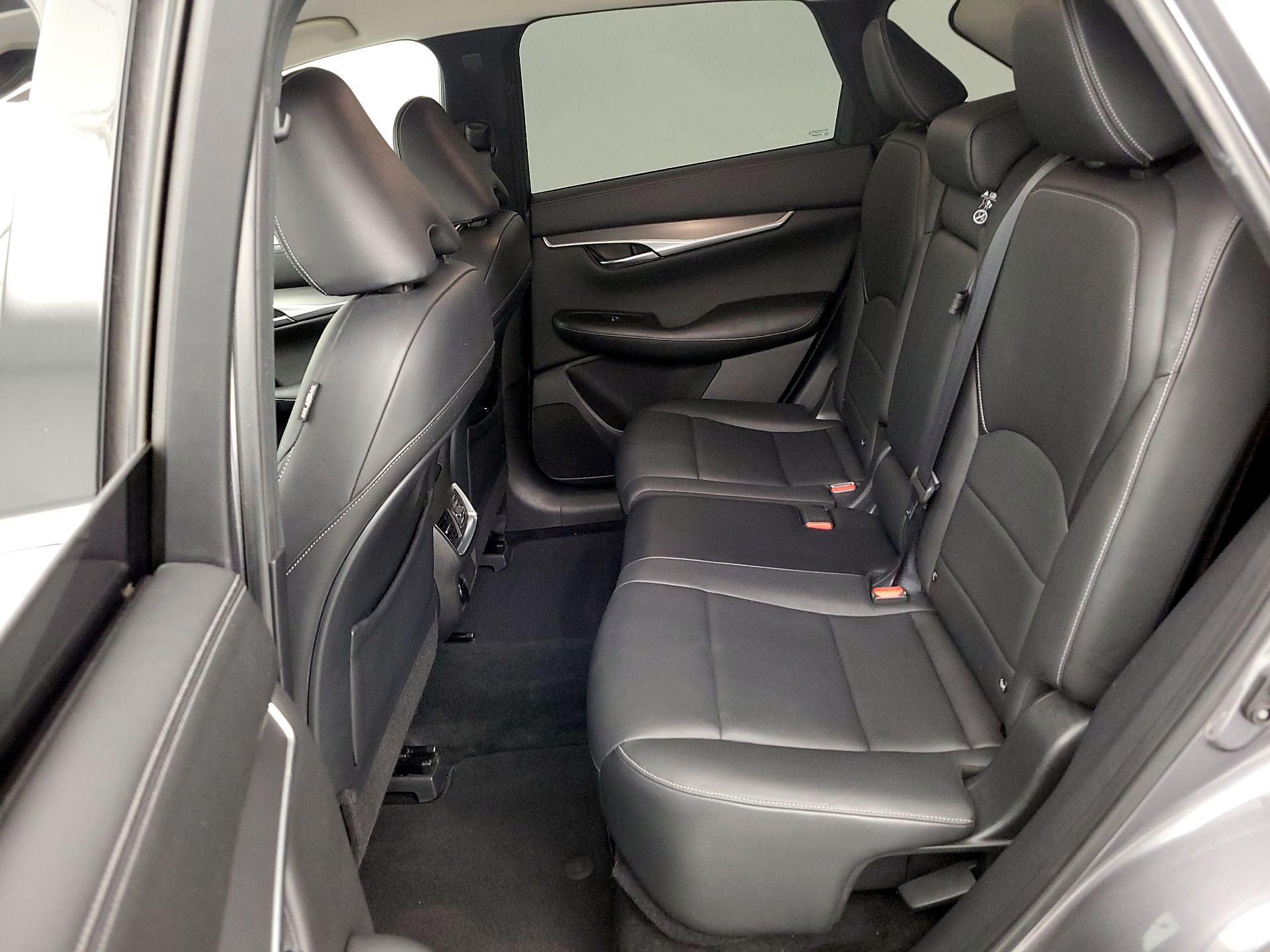 Thumbnail: 2019 INFINITI QX50 - 19