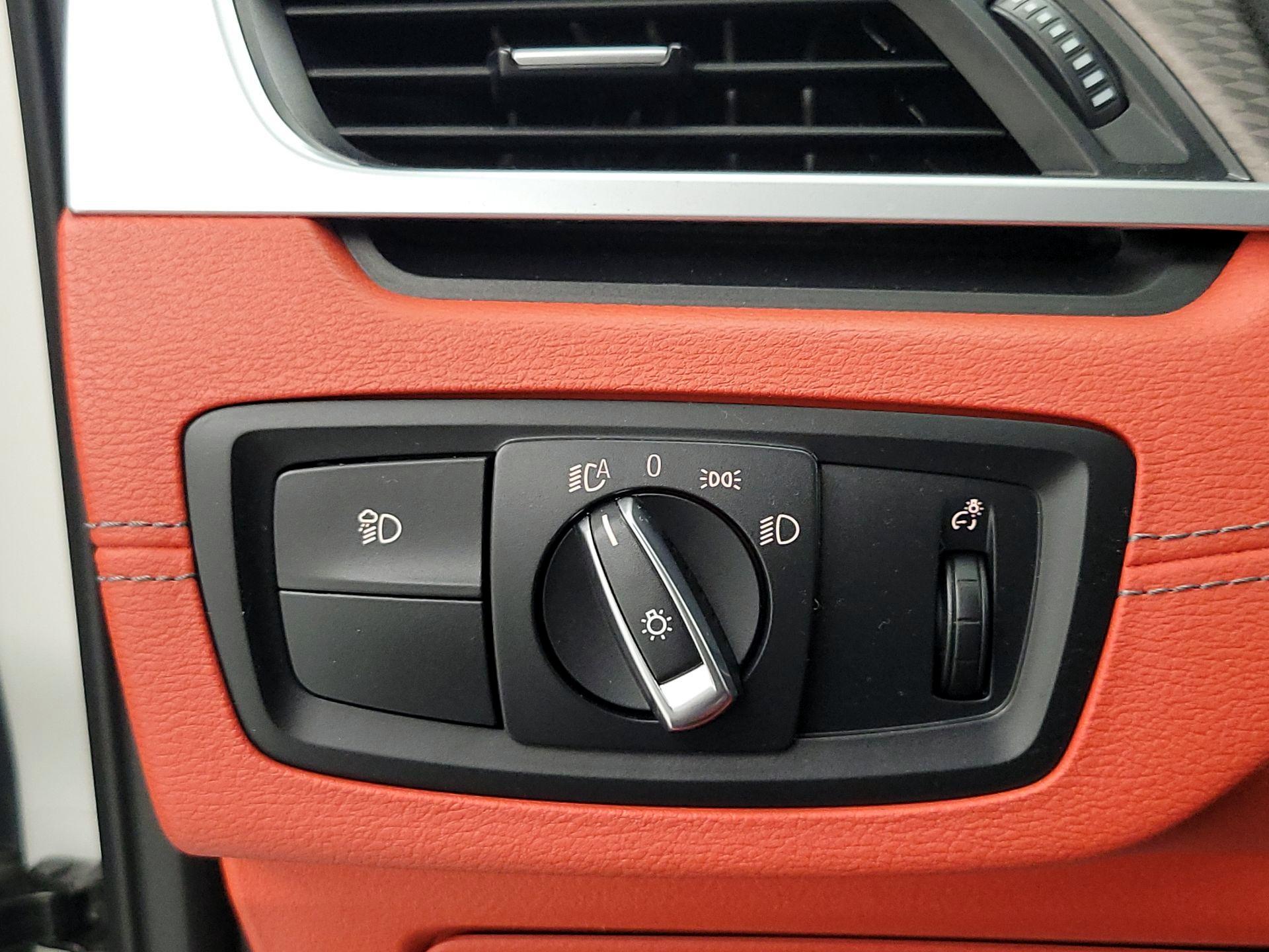 Thumbnail: 2022 BMW X2 - 13