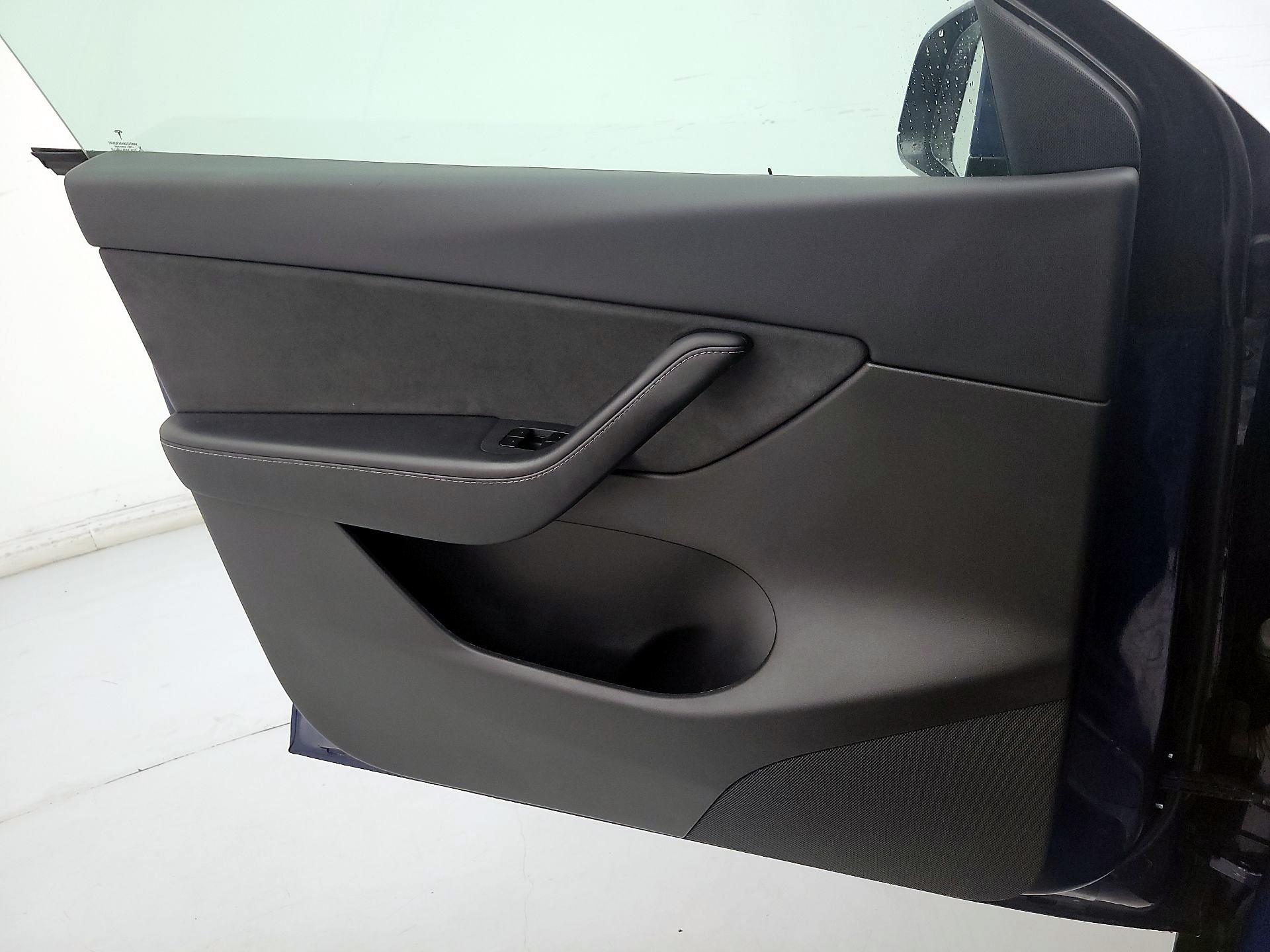 Thumbnail: 2021 Tesla Model Y - 12