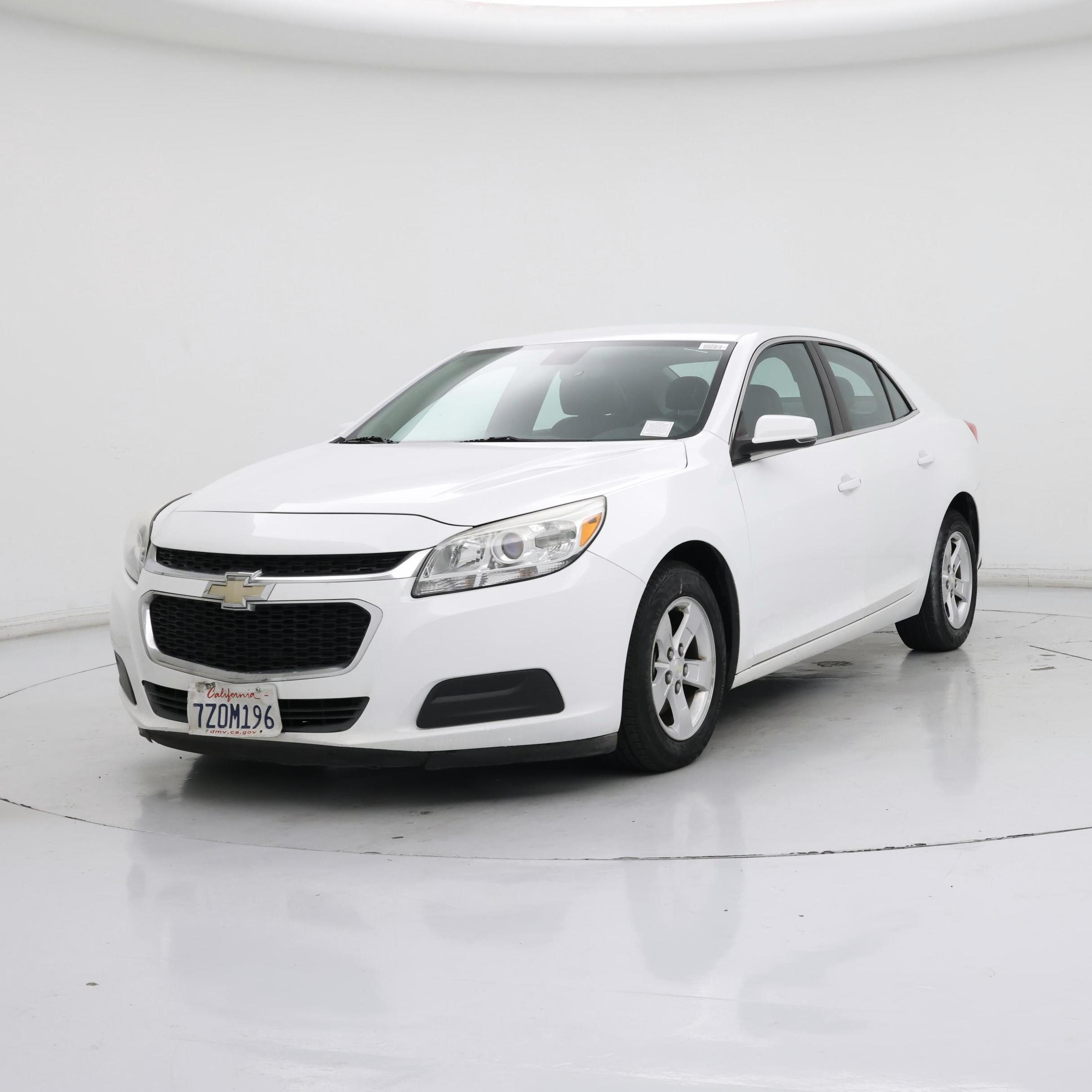 Thumbnail: 2016 Chevrolet Malibu - 4
