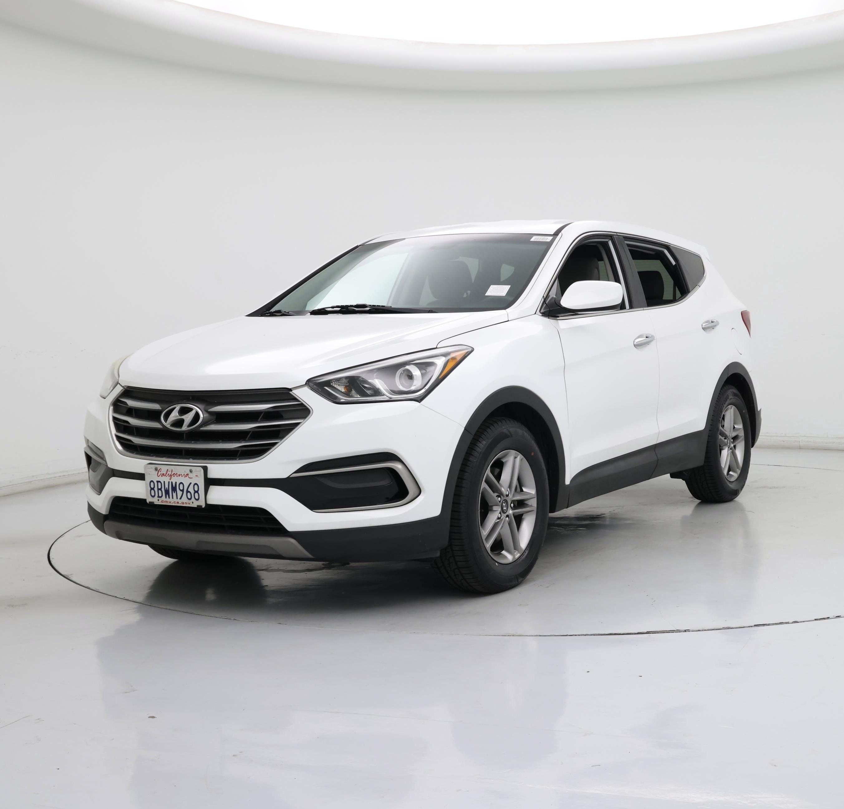 Thumbnail: 2017 Hyundai Santa Fe - 4