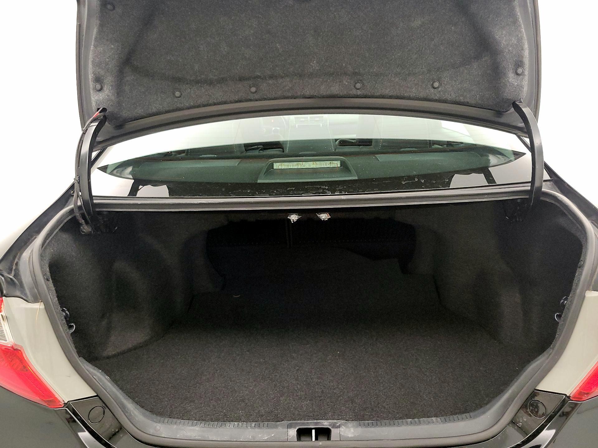 Thumbnail: 2014 Toyota Camry - 19