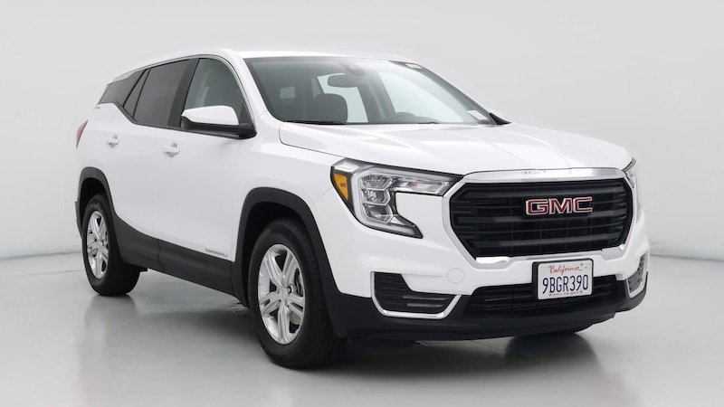 2022 GMC Terrain SLE Hero Image