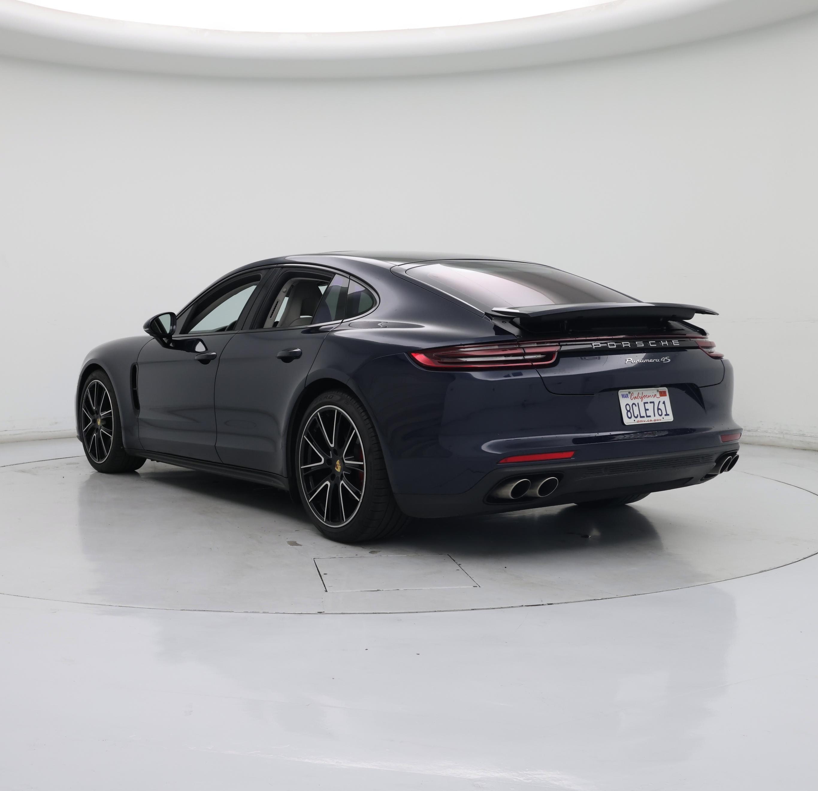 Thumbnail: 2018 Porsche Panamera - 2