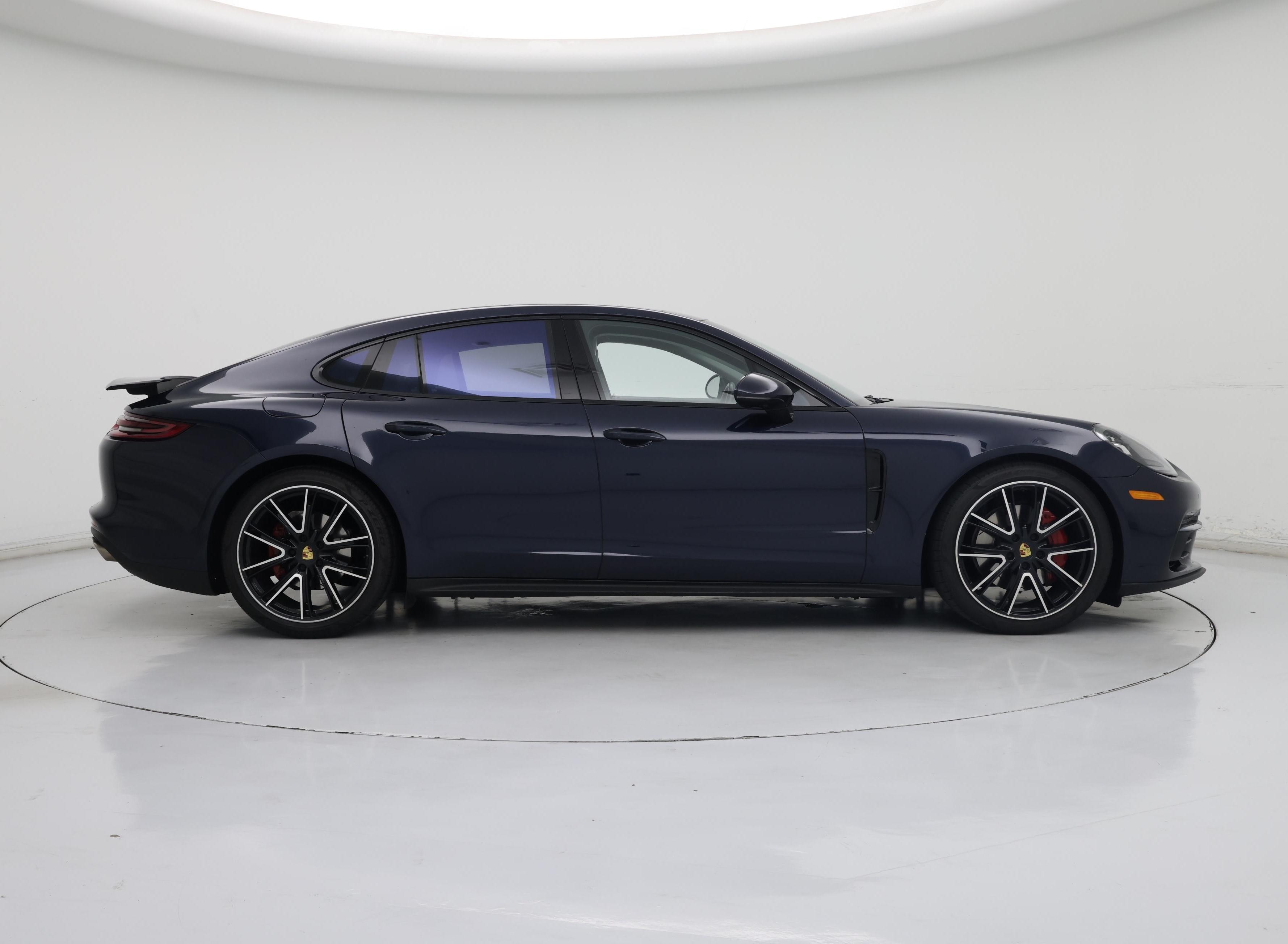 Thumbnail: 2018 Porsche Panamera - 7