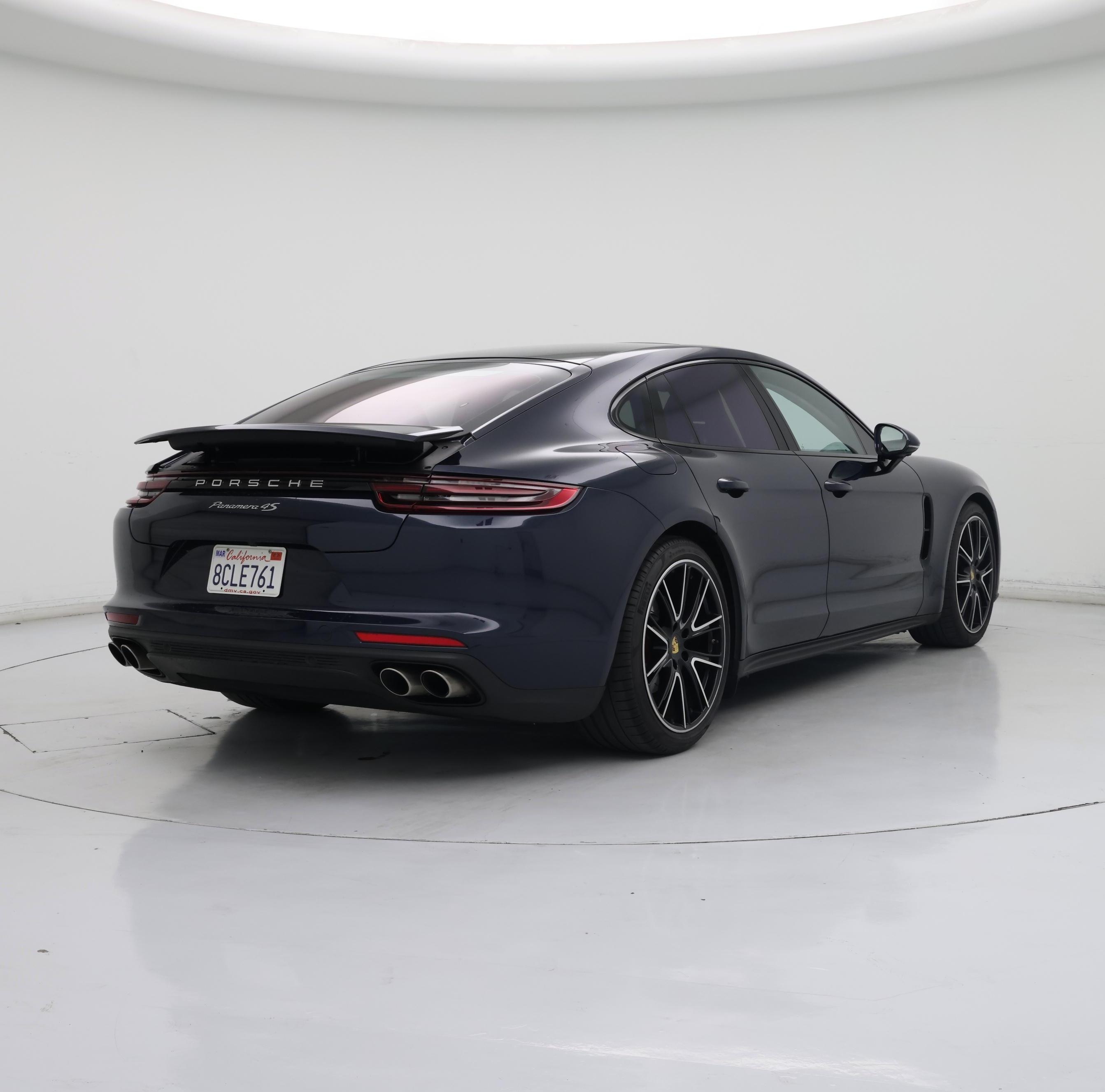 Thumbnail: 2018 Porsche Panamera - 8