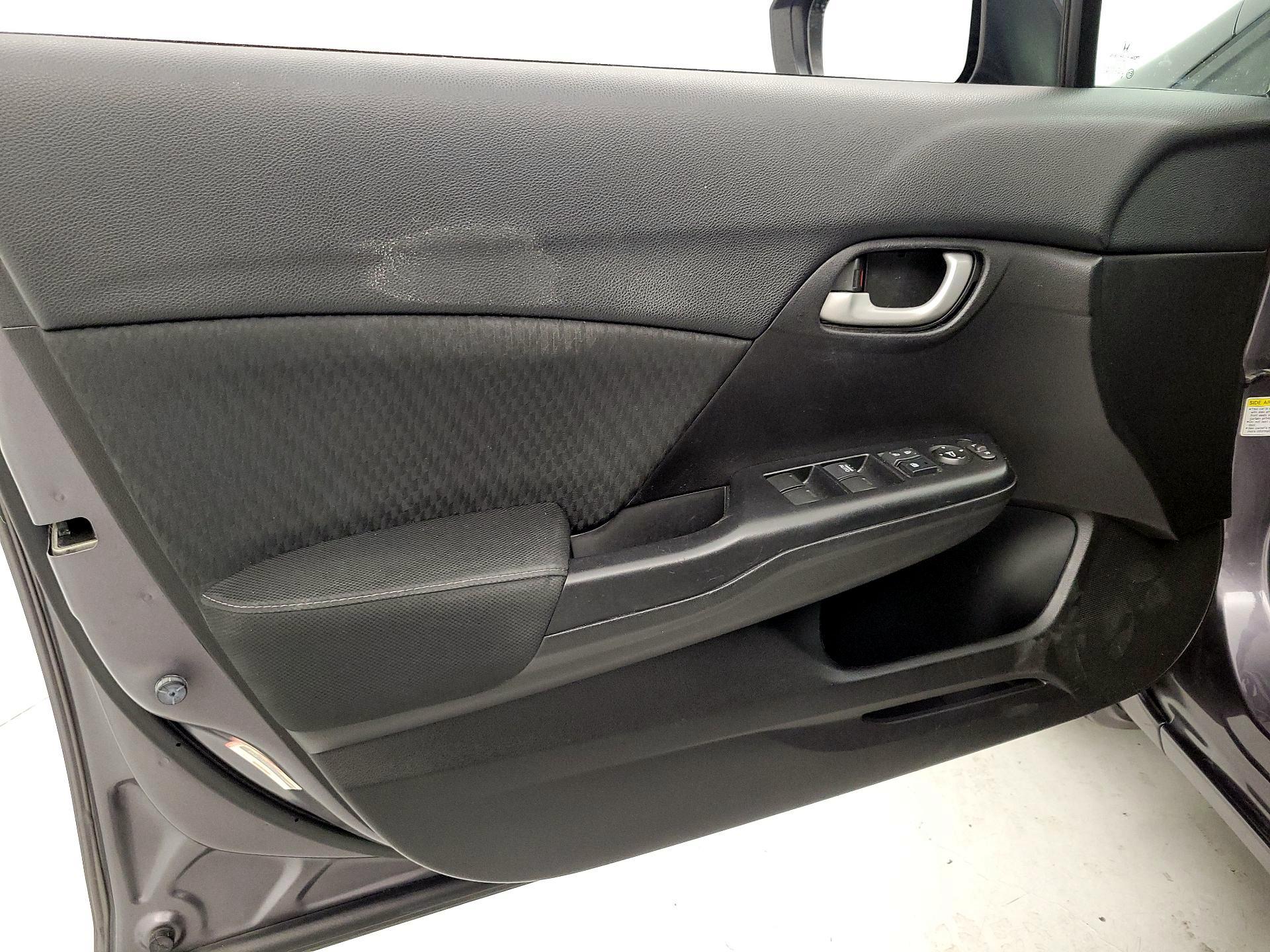 Thumbnail: 2015 Honda Civic - 12