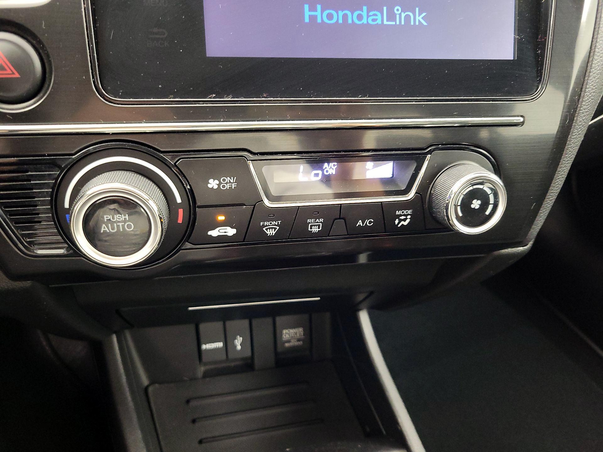 Thumbnail: 2015 Honda Civic - 16
