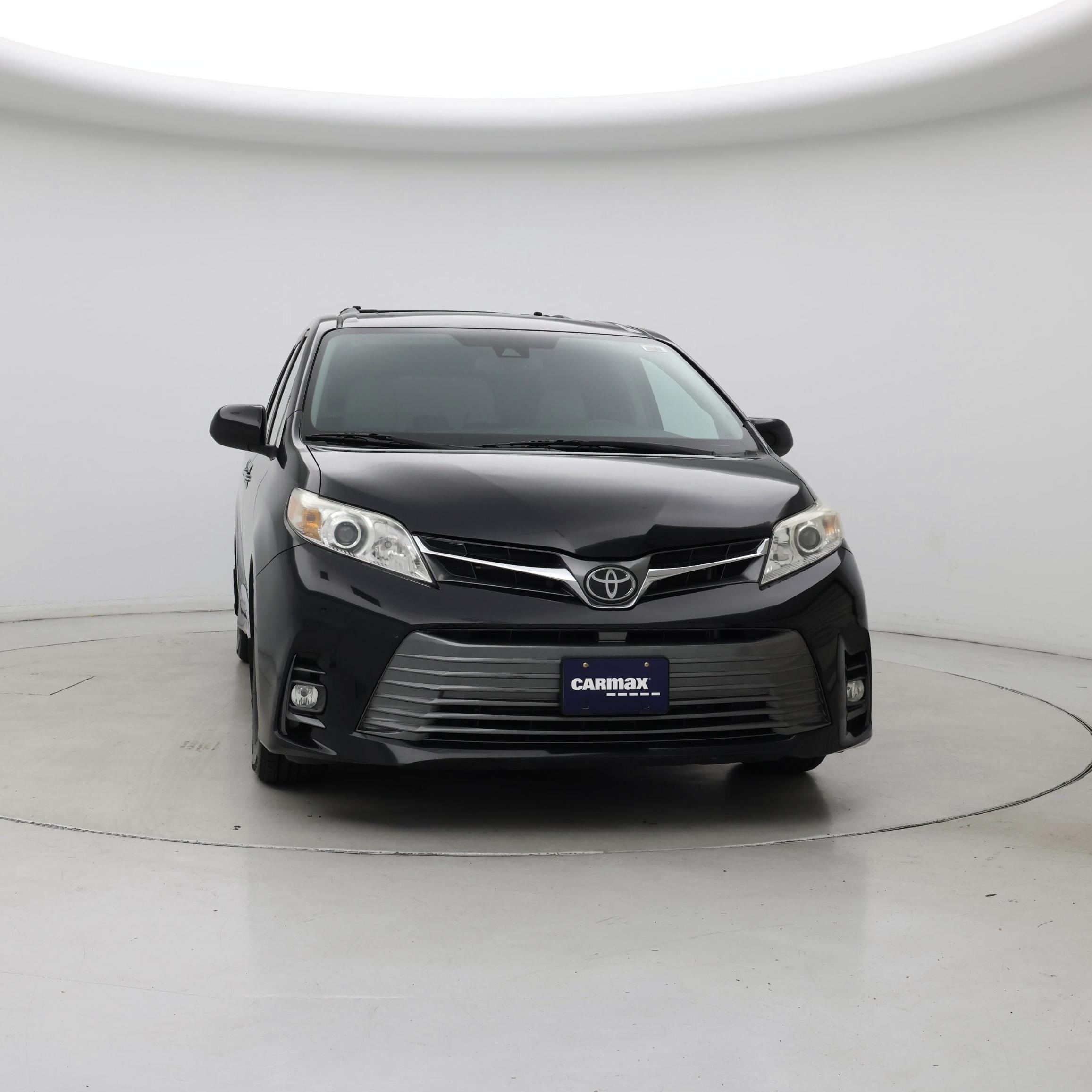 Thumbnail: 2019 Toyota Sienna - 5