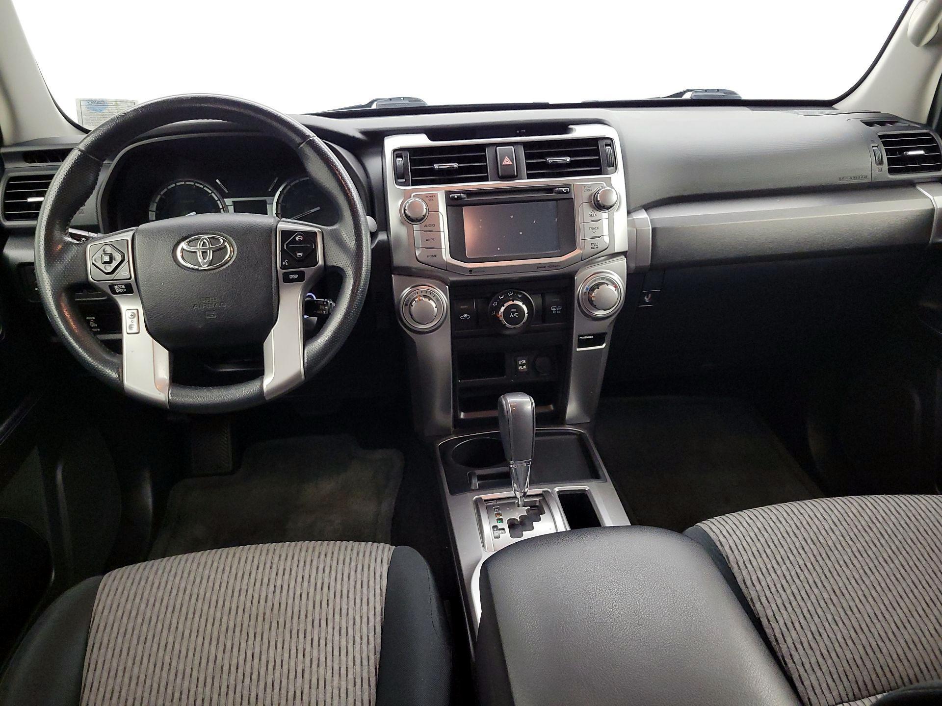 Thumbnail: 2016 Toyota 4Runner - 9