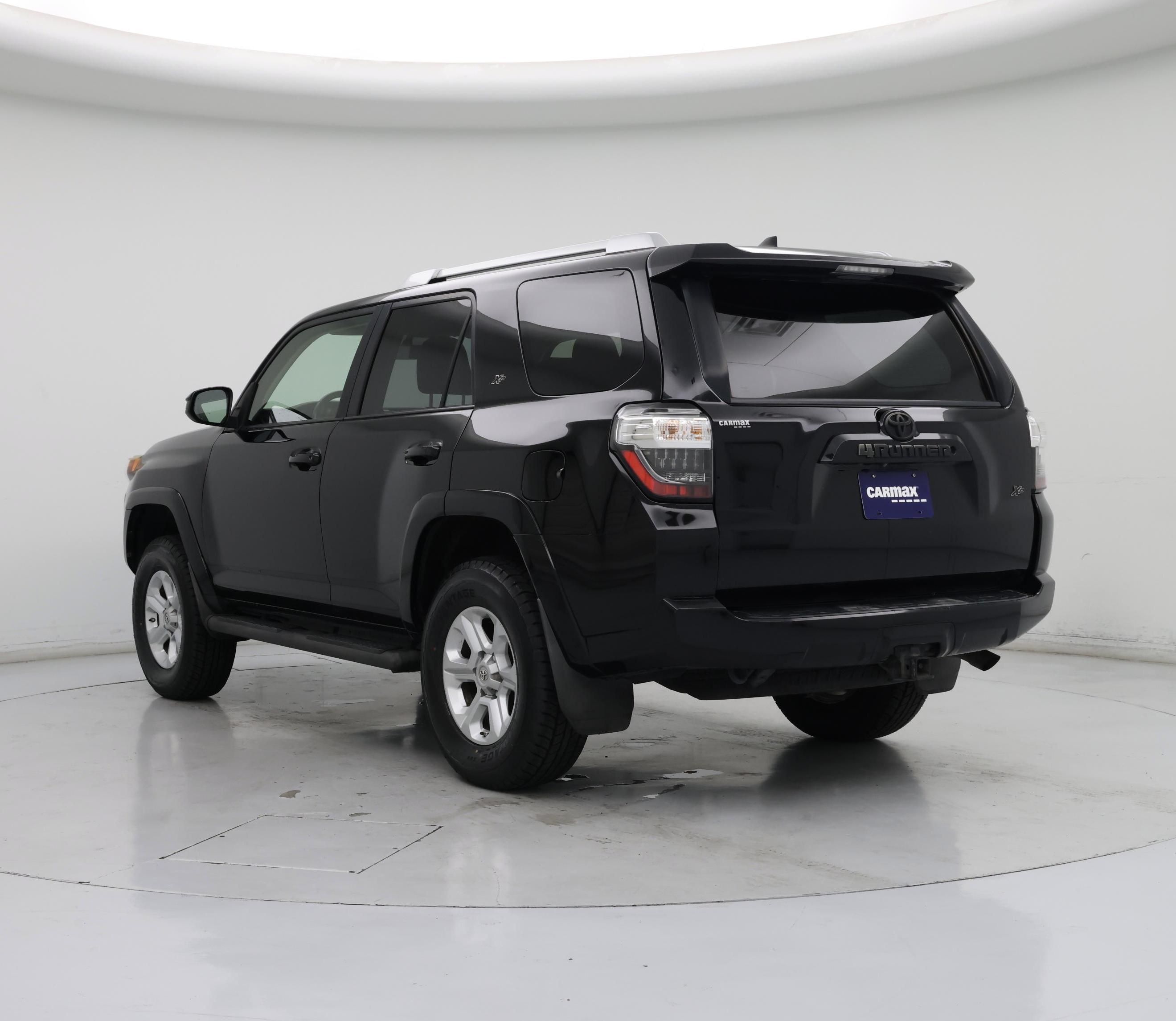 Thumbnail: 2016 Toyota 4Runner - 2