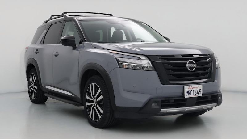 2023 Nissan Pathfinder Platinum Hero Image