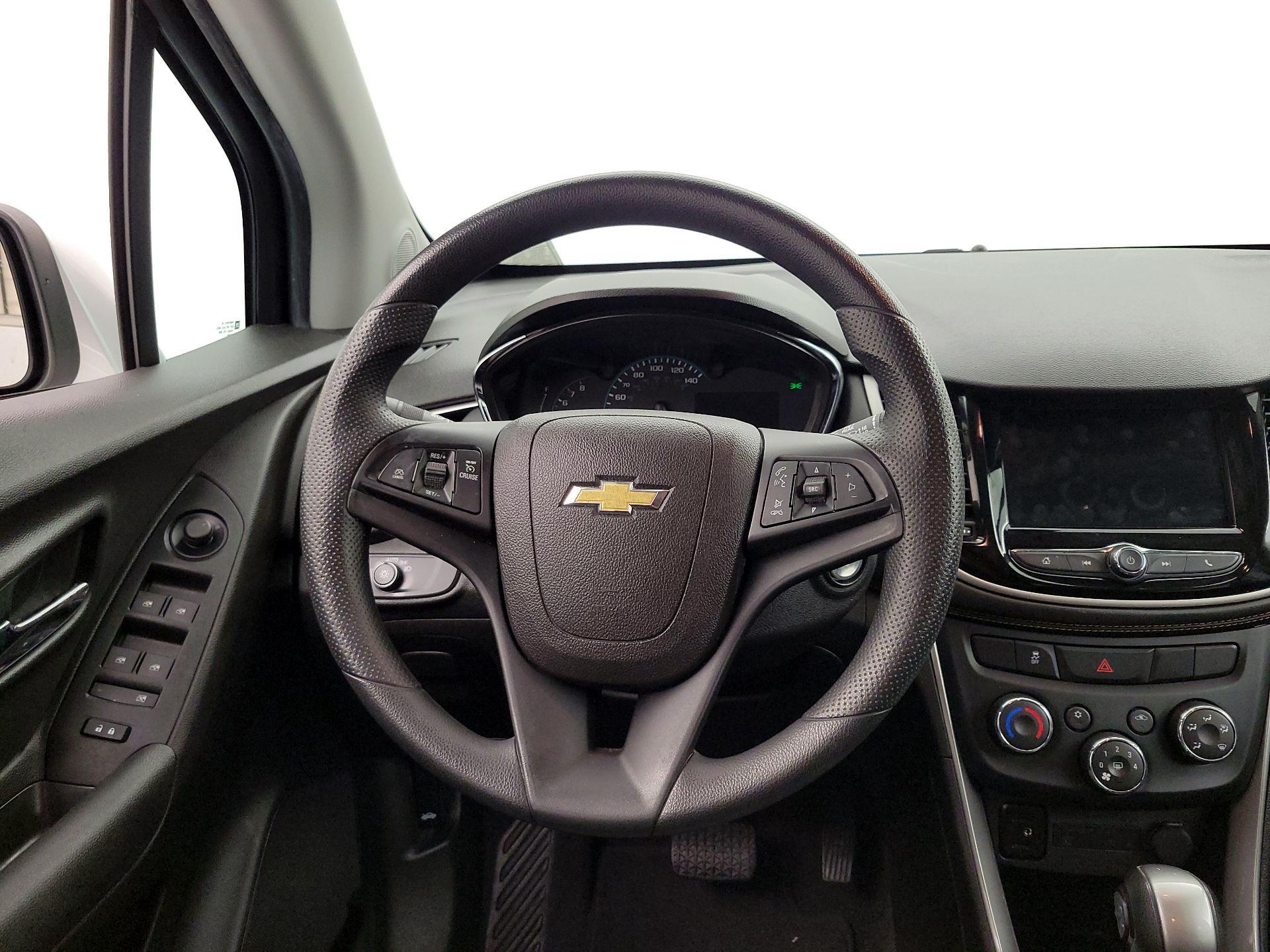 Thumbnail: 2019 Chevrolet Trax - 10