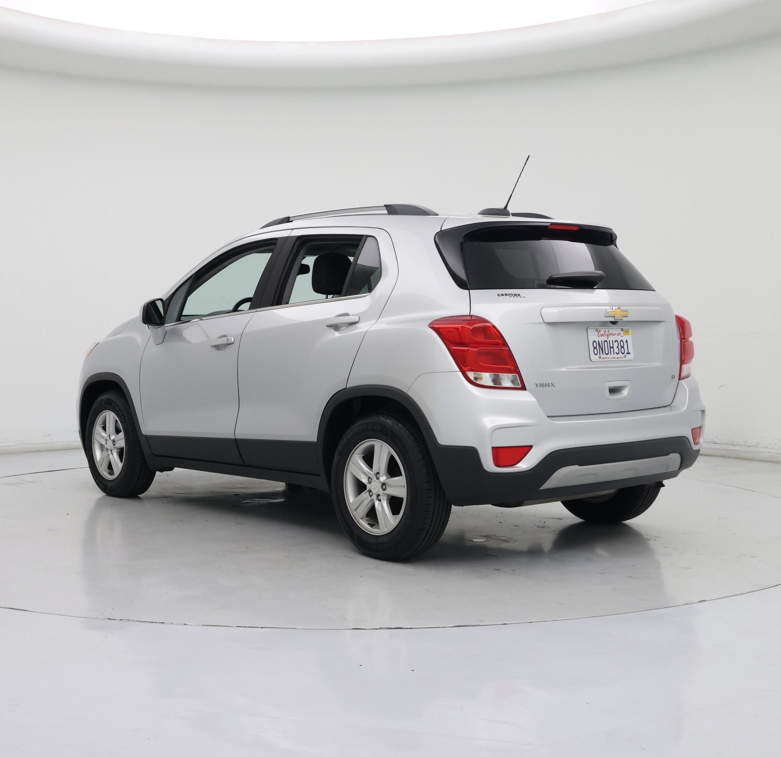 Thumbnail: 2019 Chevrolet Trax - 2