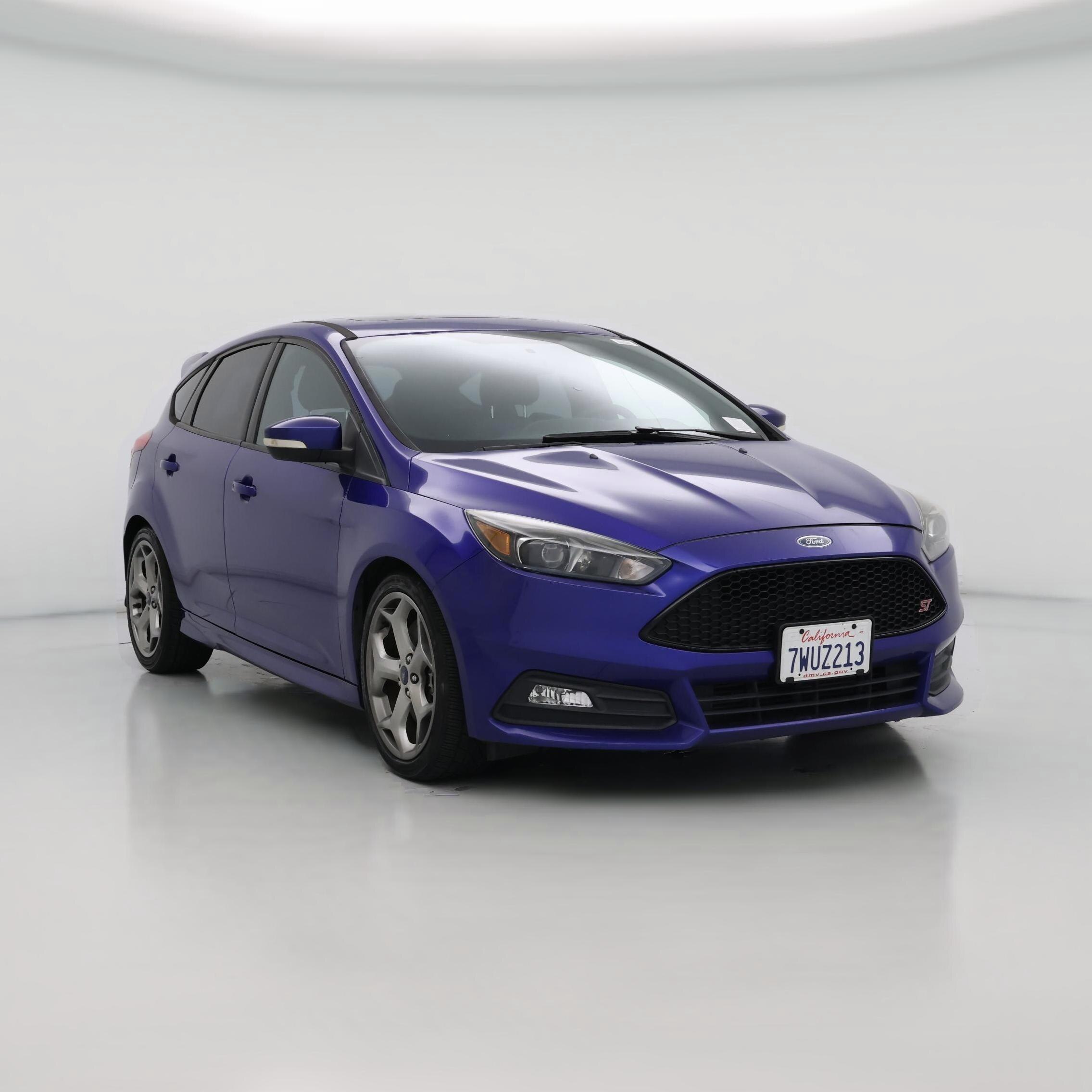 Thumbnail: 2015 Ford Focus - 1