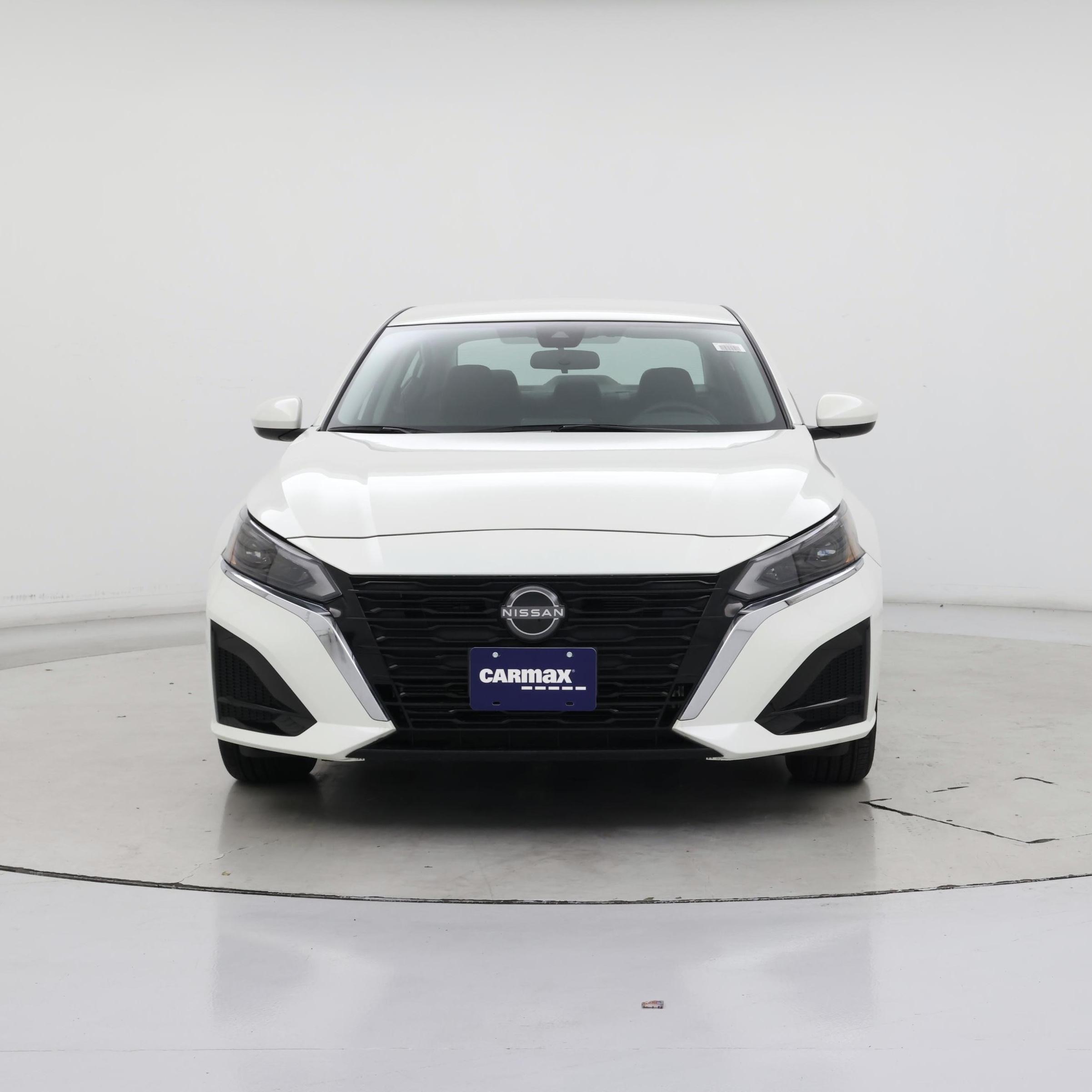 Thumbnail: 2023 Nissan Altima - 5