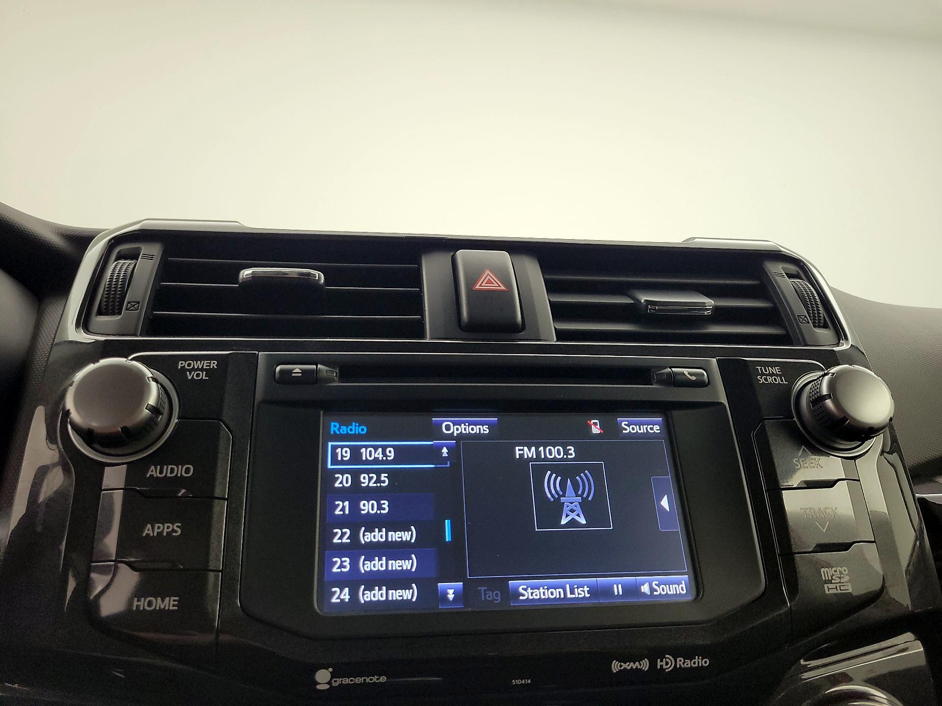 Thumbnail: 2019 Toyota 4Runner - 16