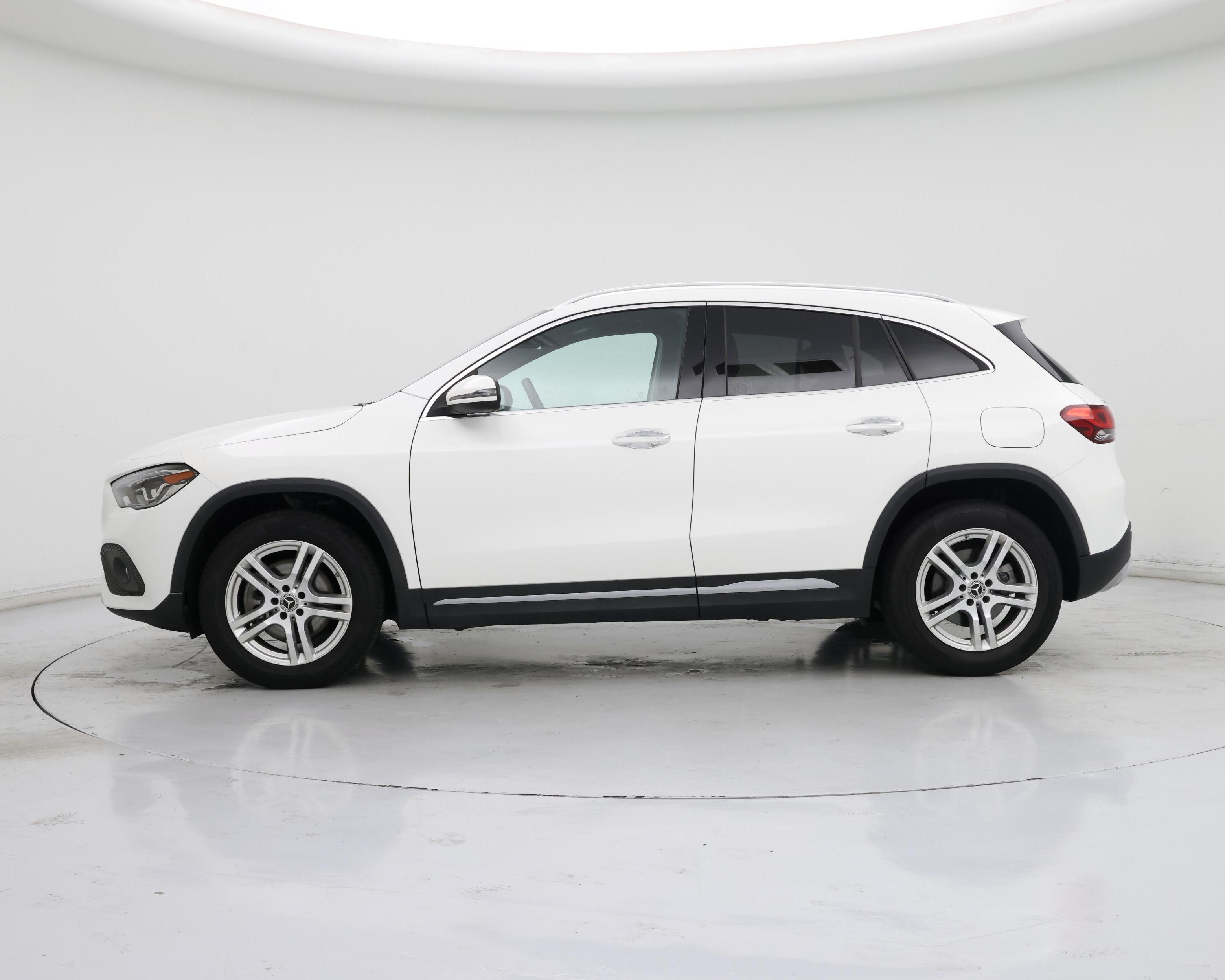 Thumbnail: 2021 Mercedes-Benz GLA - 3