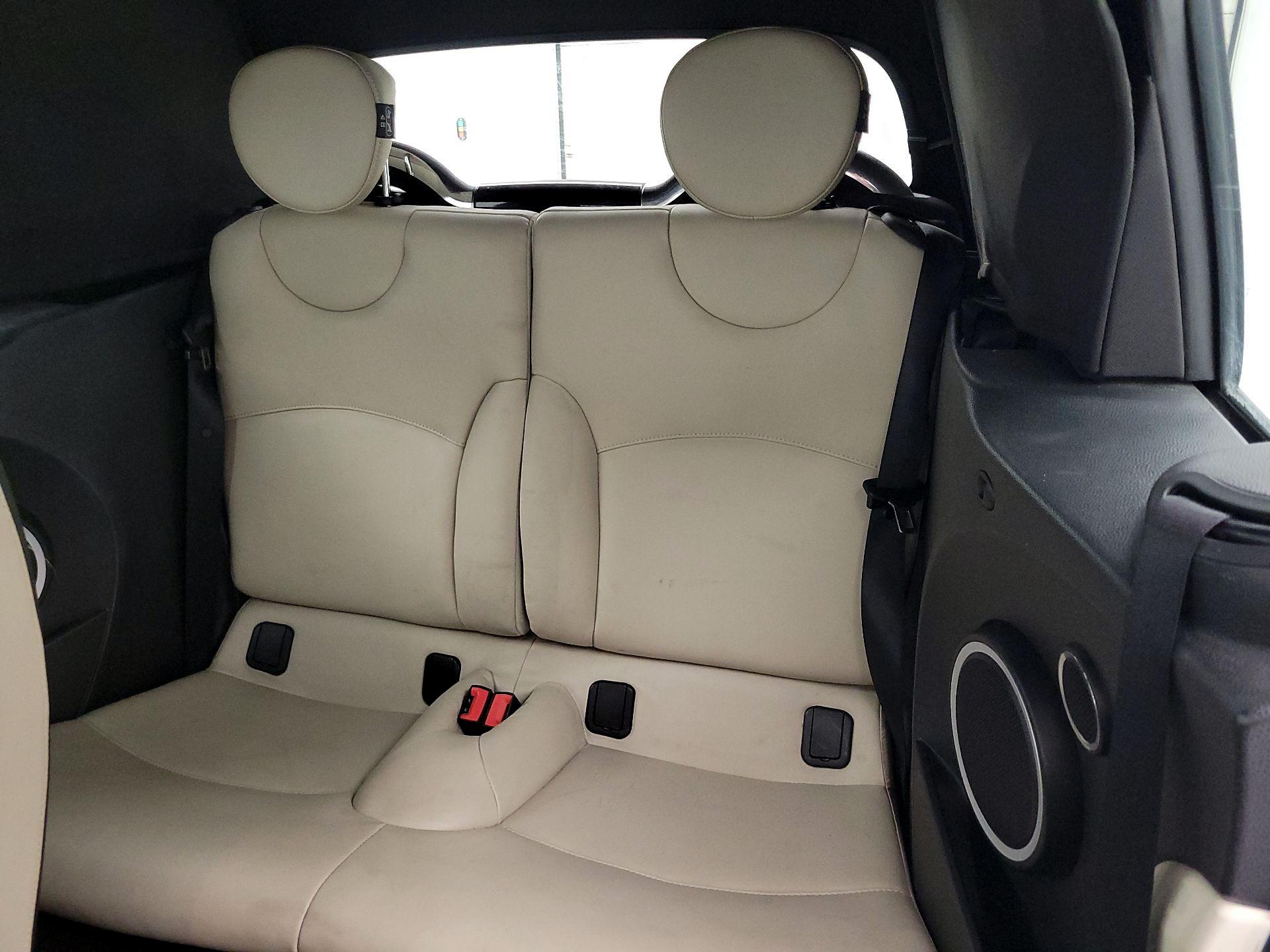Thumbnail: 2015 MINI Cooper - 18