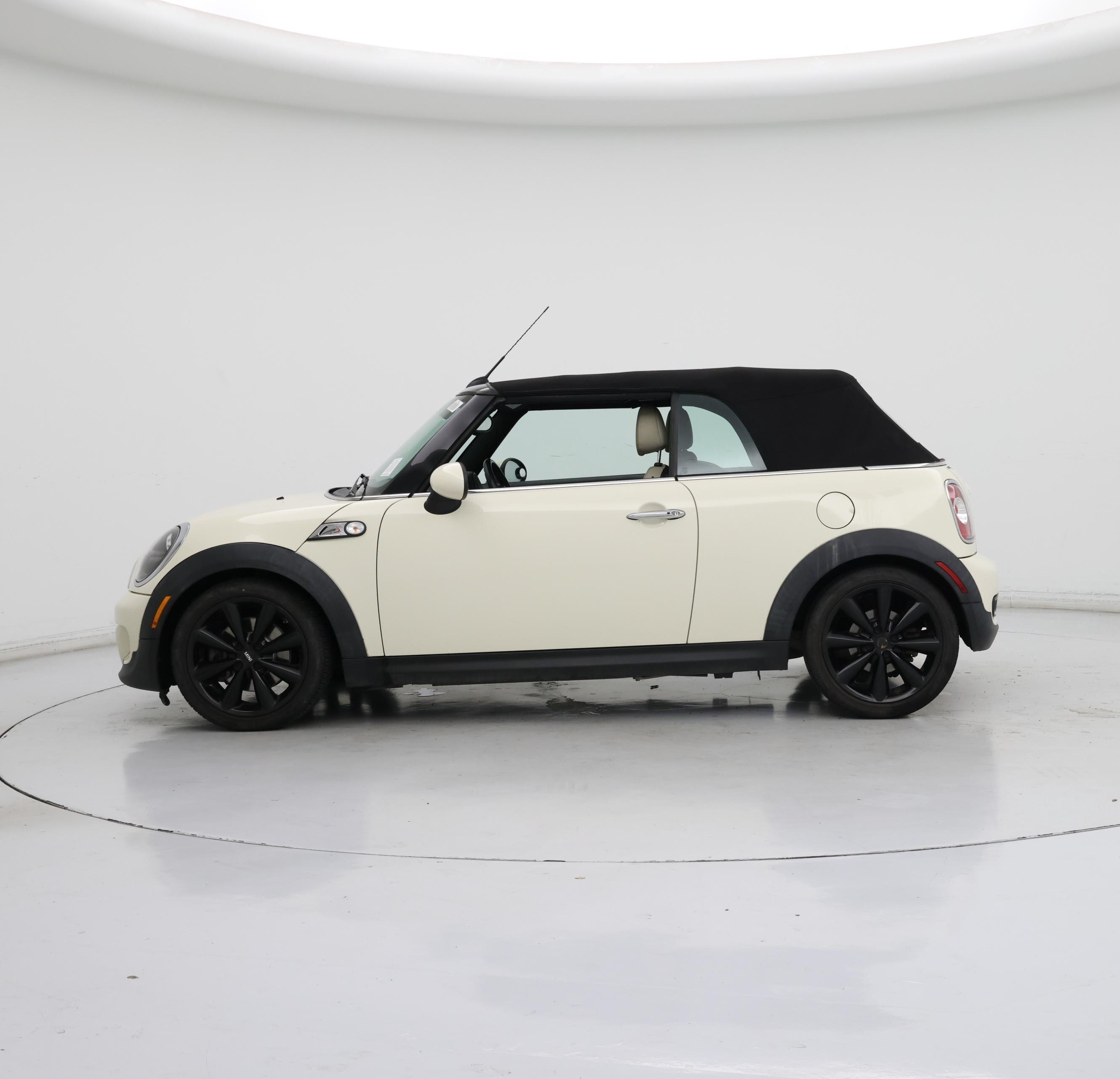Thumbnail: 2015 MINI Cooper - 3