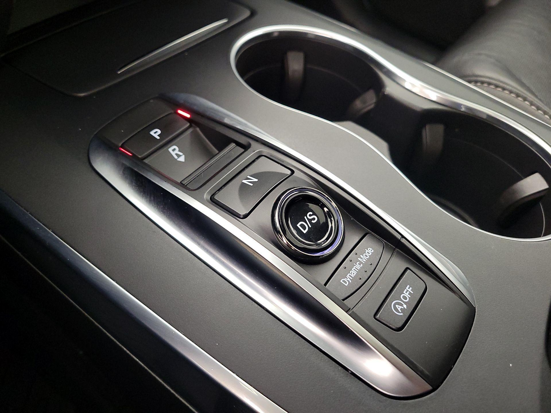 Thumbnail: 2020 Acura MDX - 18