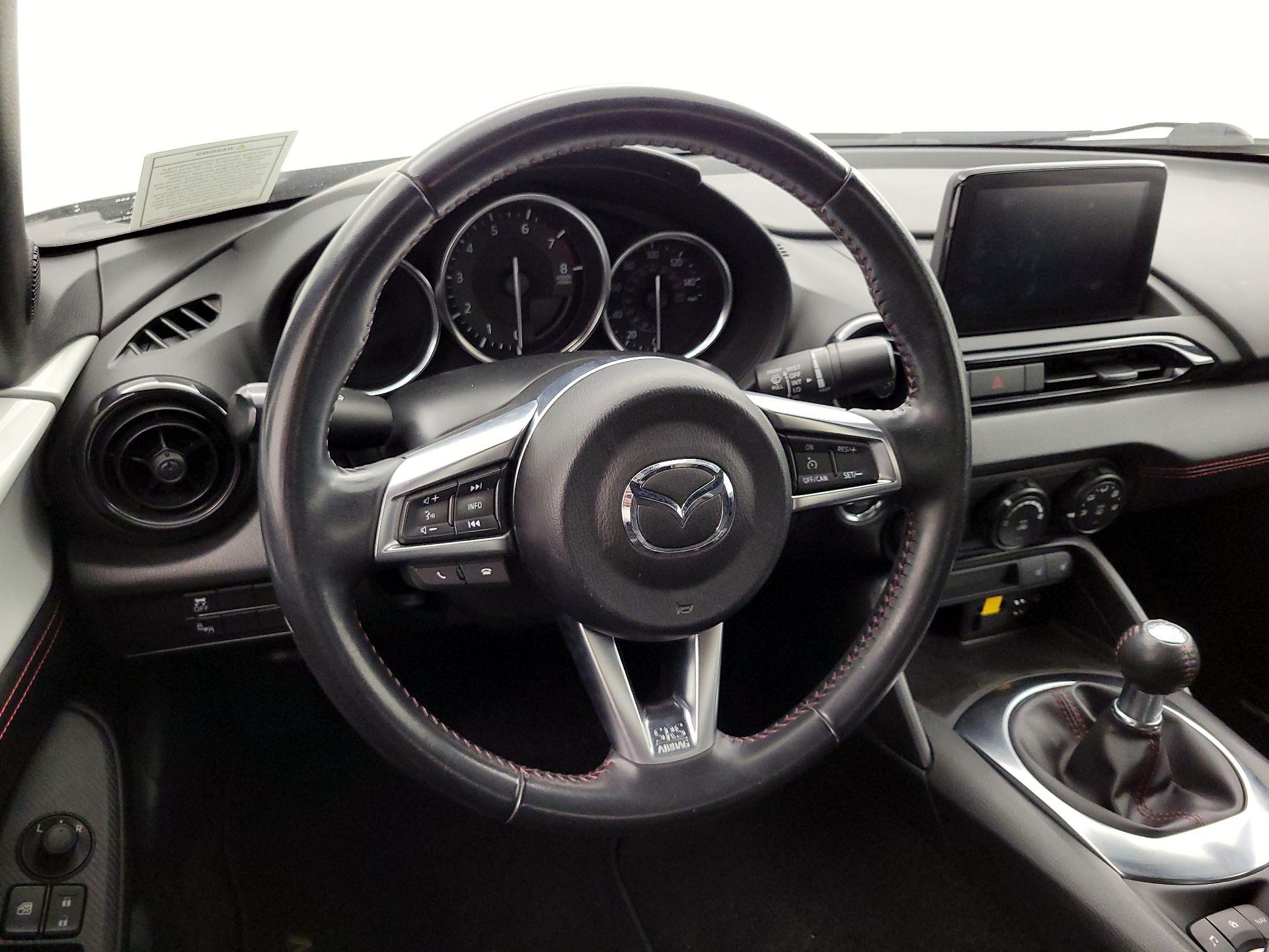Thumbnail: 2018 Mazda MX-5 Miata - 10
