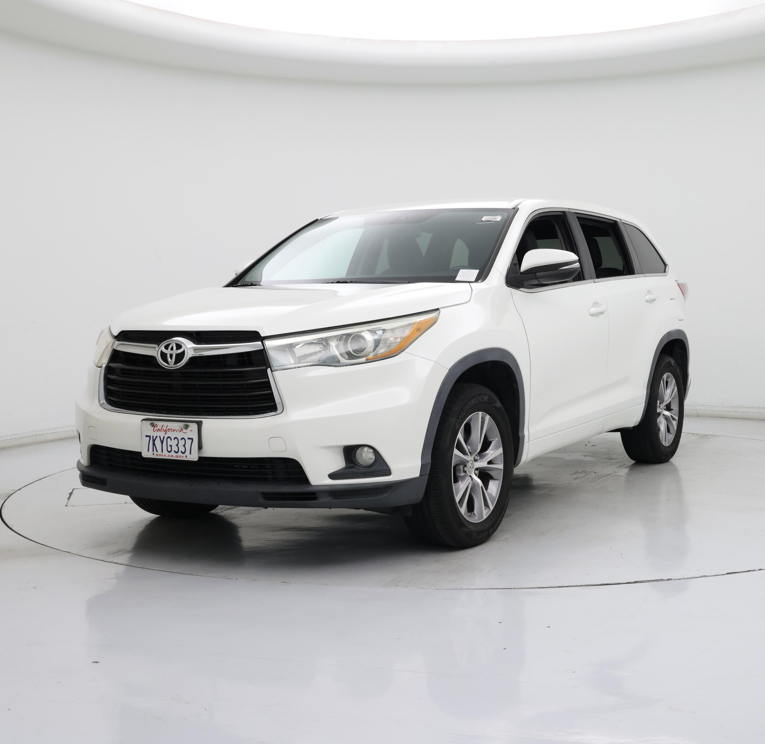 Thumbnail: 2015 Toyota Highlander - 4