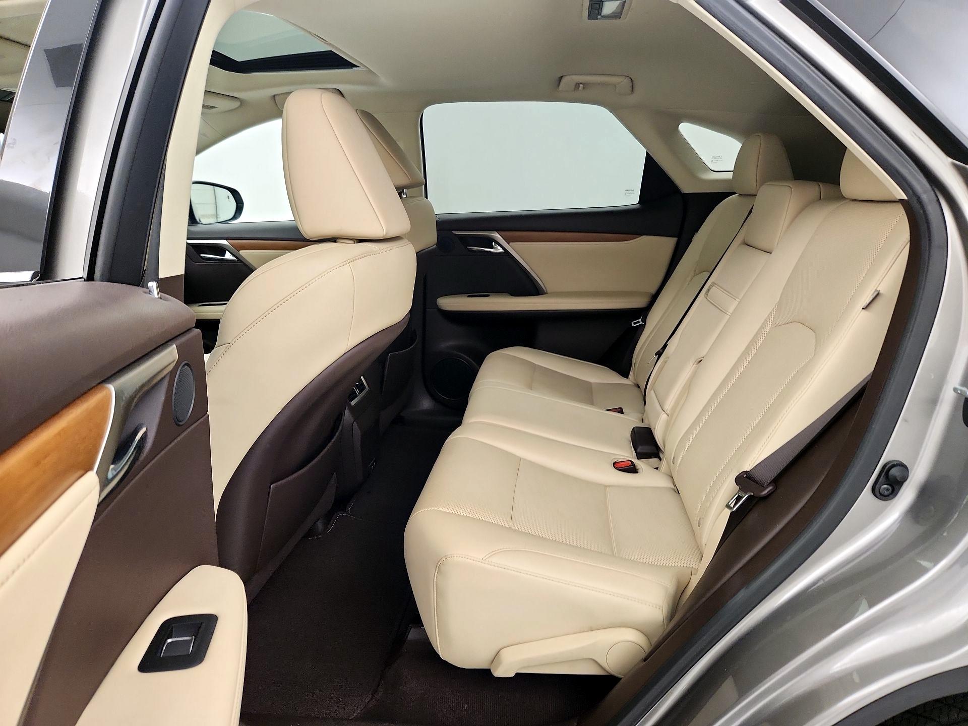 Thumbnail: 2020 Lexus RX - 20