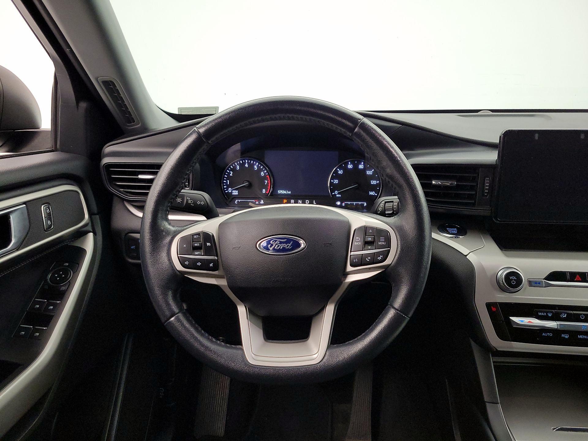 Thumbnail: 2021 Ford Explorer - 10