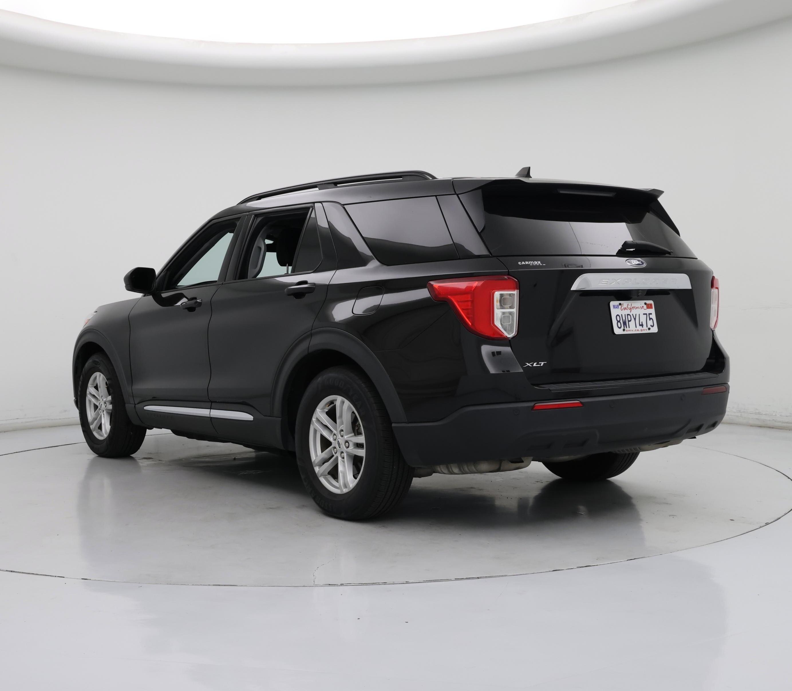Thumbnail: 2021 Ford Explorer - 2
