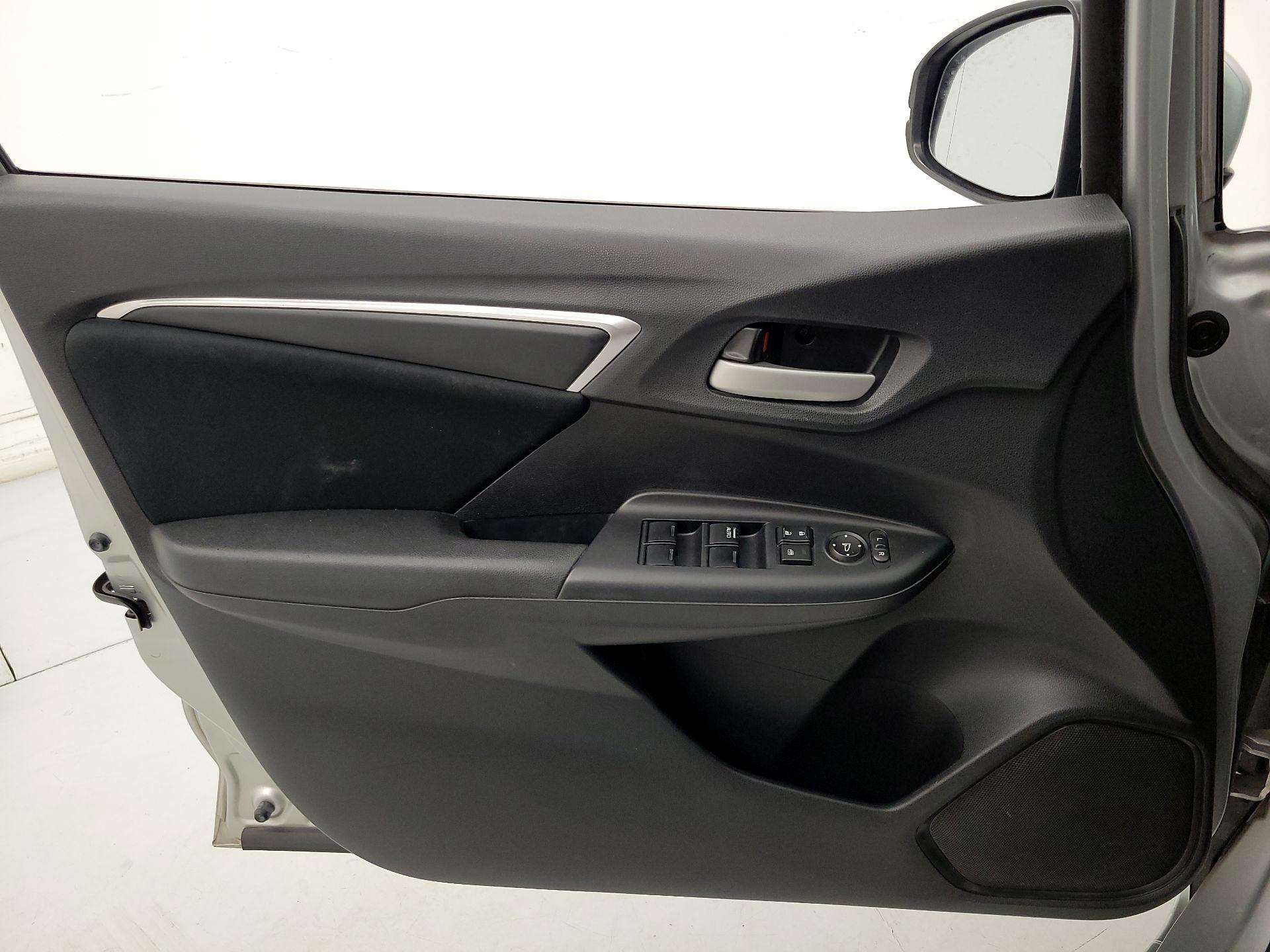 Thumbnail: 2015 Honda Fit - 12