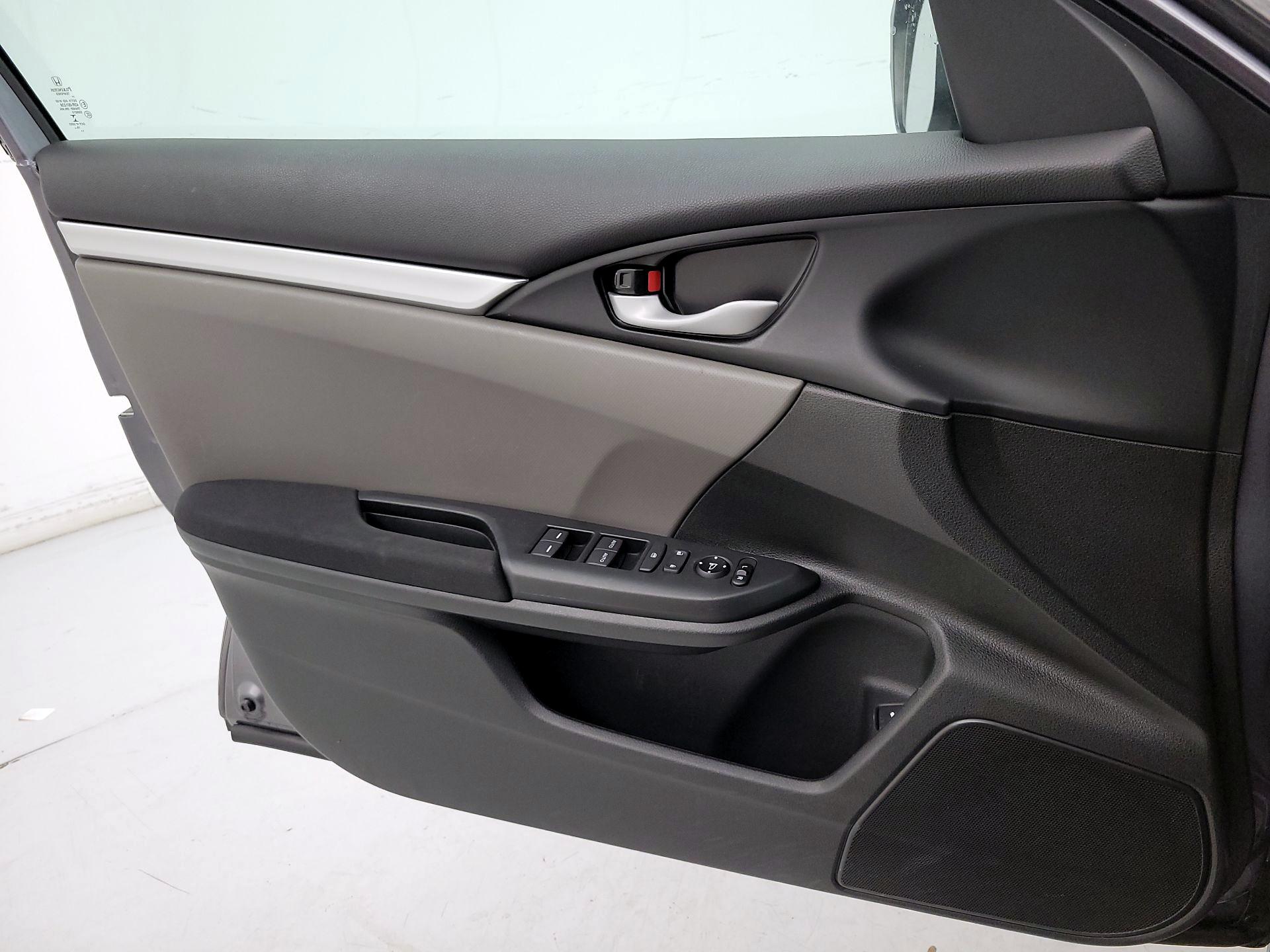 Thumbnail: 2020 Honda Civic - 12