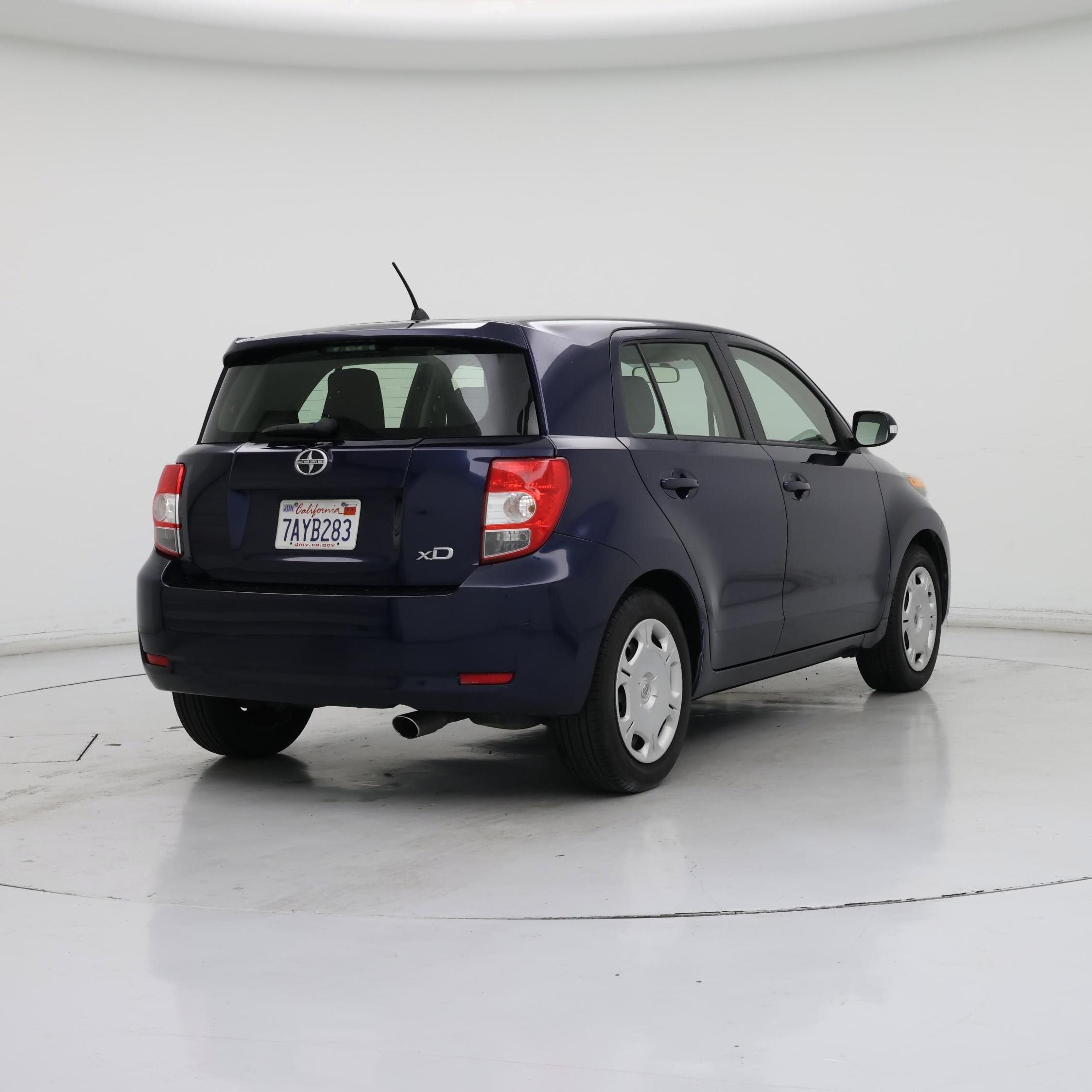 Thumbnail: 2013 Scion xD - 8