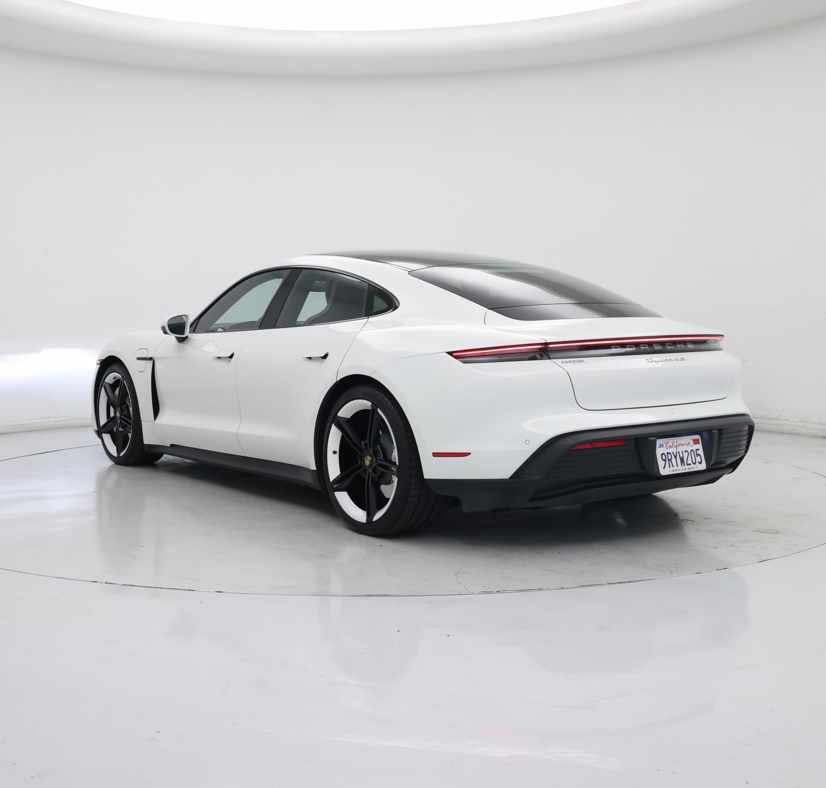 Thumbnail: 2021 Porsche Taycan - 2