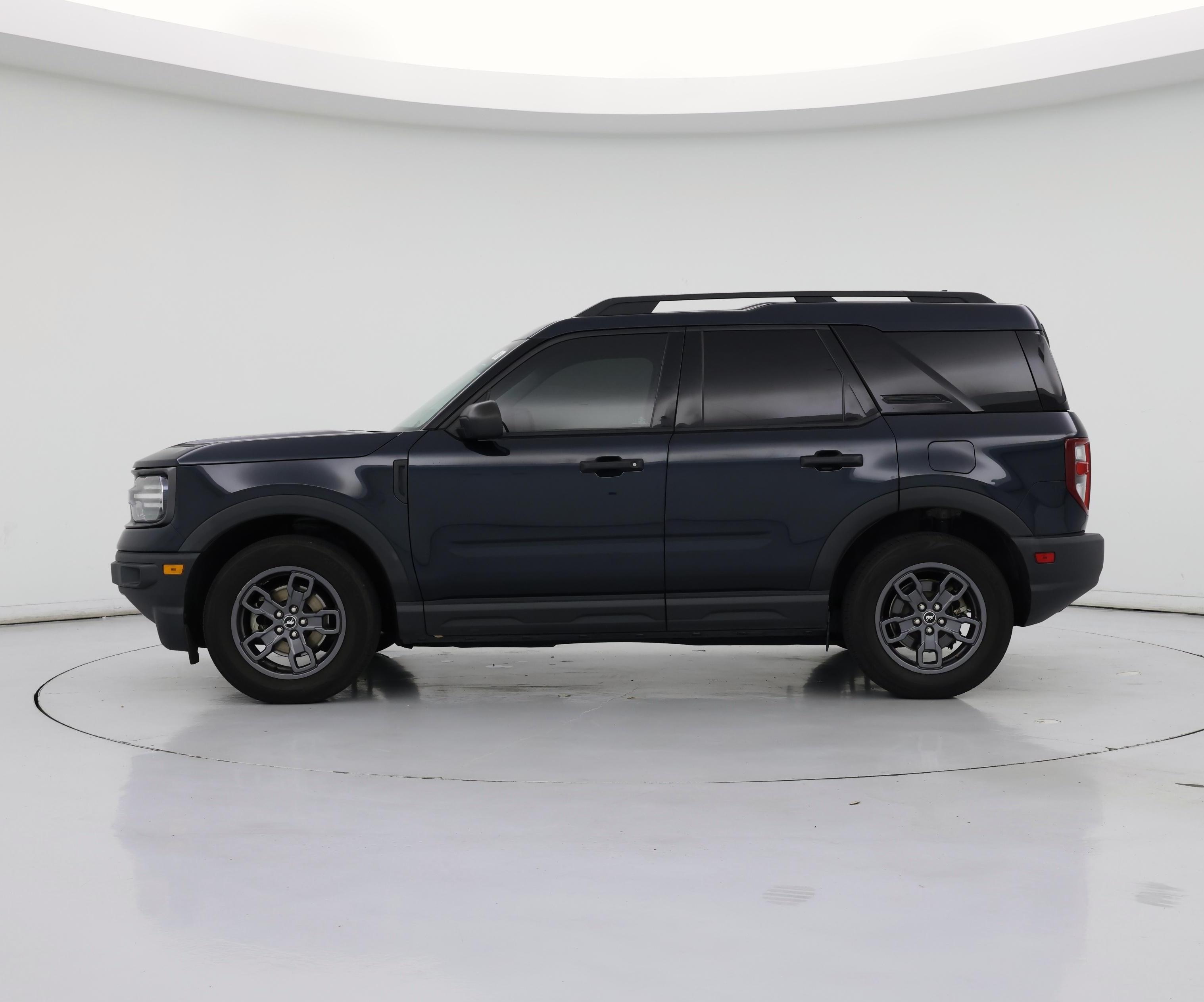 Thumbnail: 2021 Ford Bronco Sport - 3