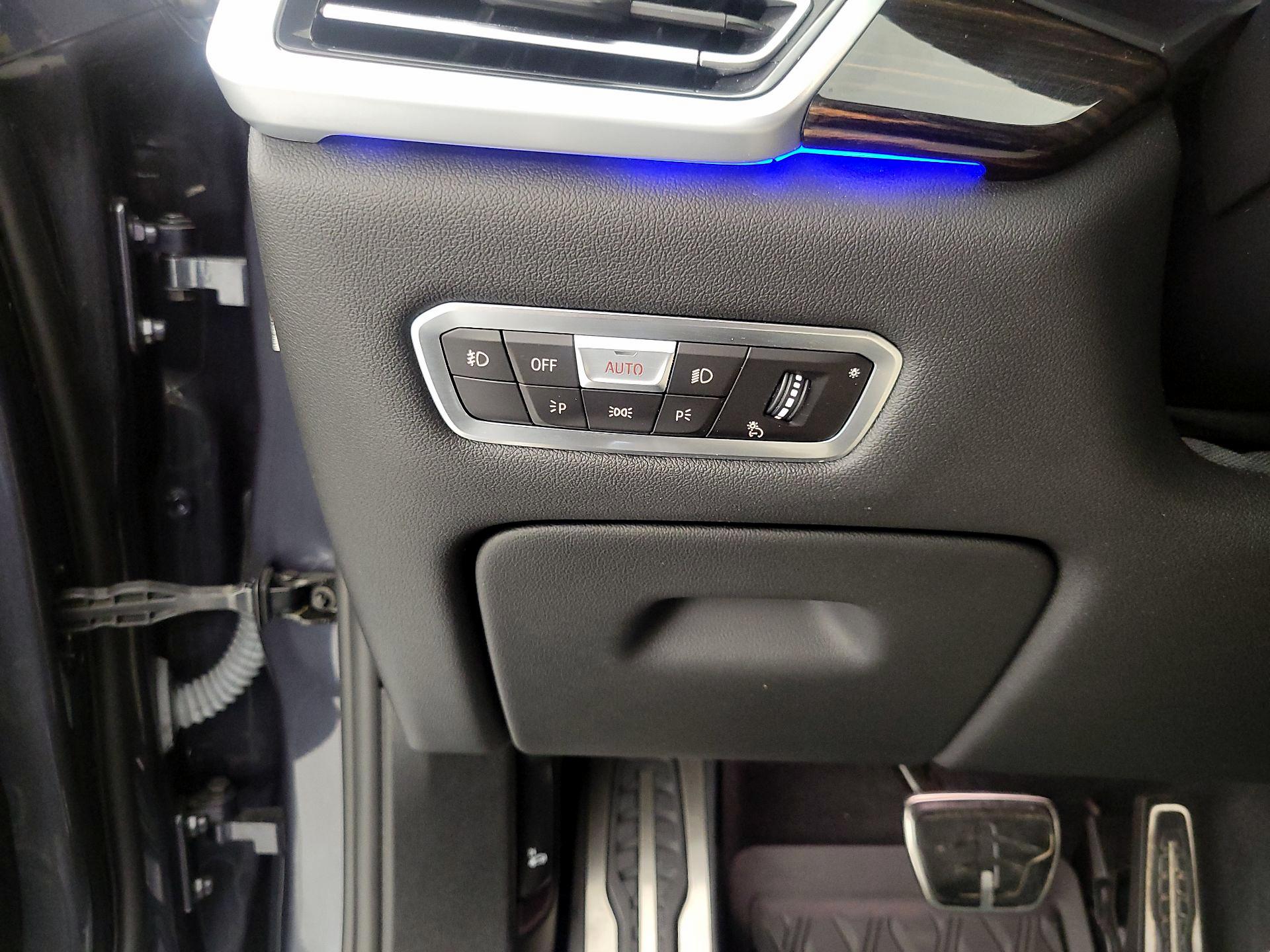 Thumbnail: 2021 BMW X6 - 13