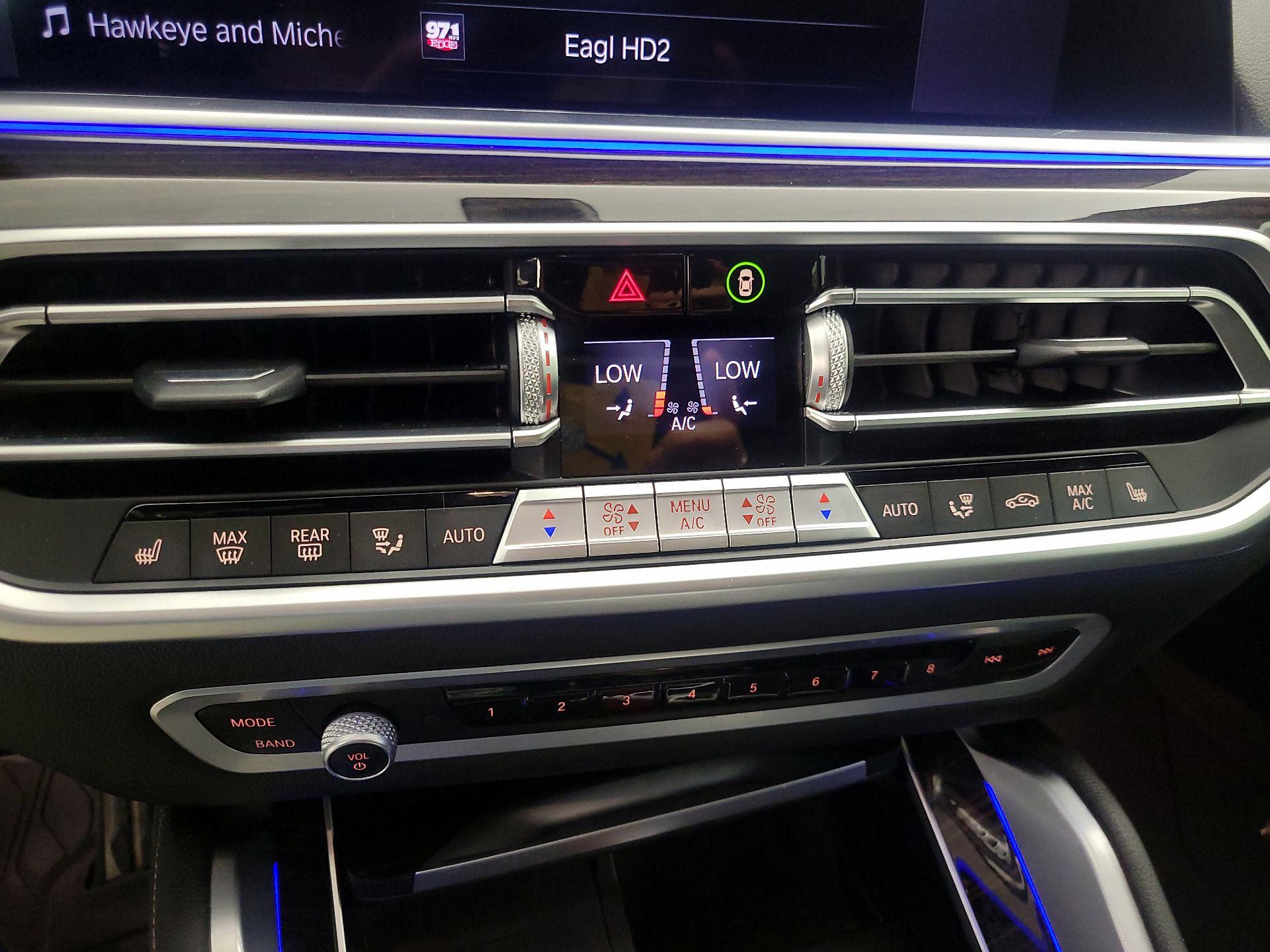 Thumbnail: 2021 BMW X6 - 17