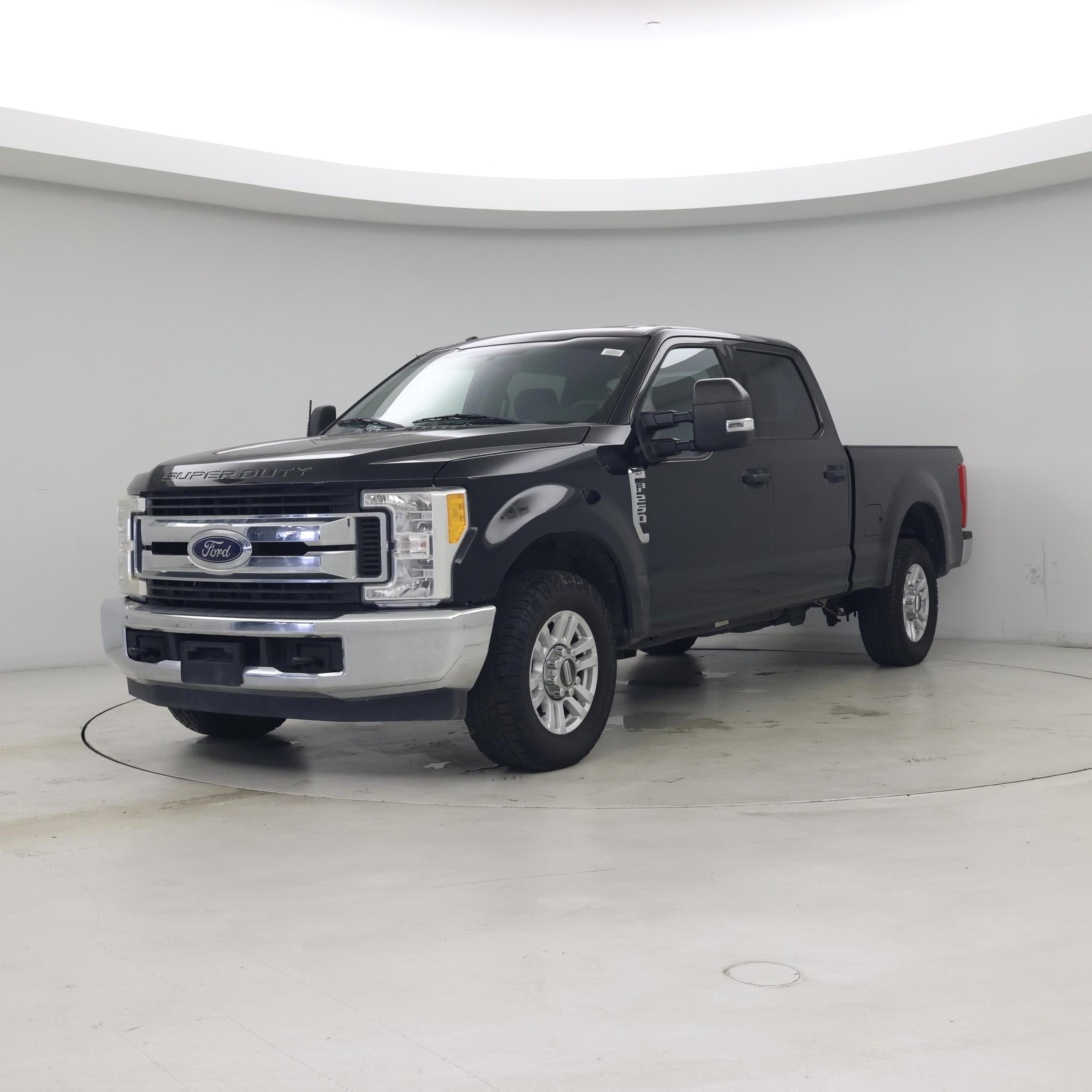 Thumbnail: 2017 Ford F-250 - 4