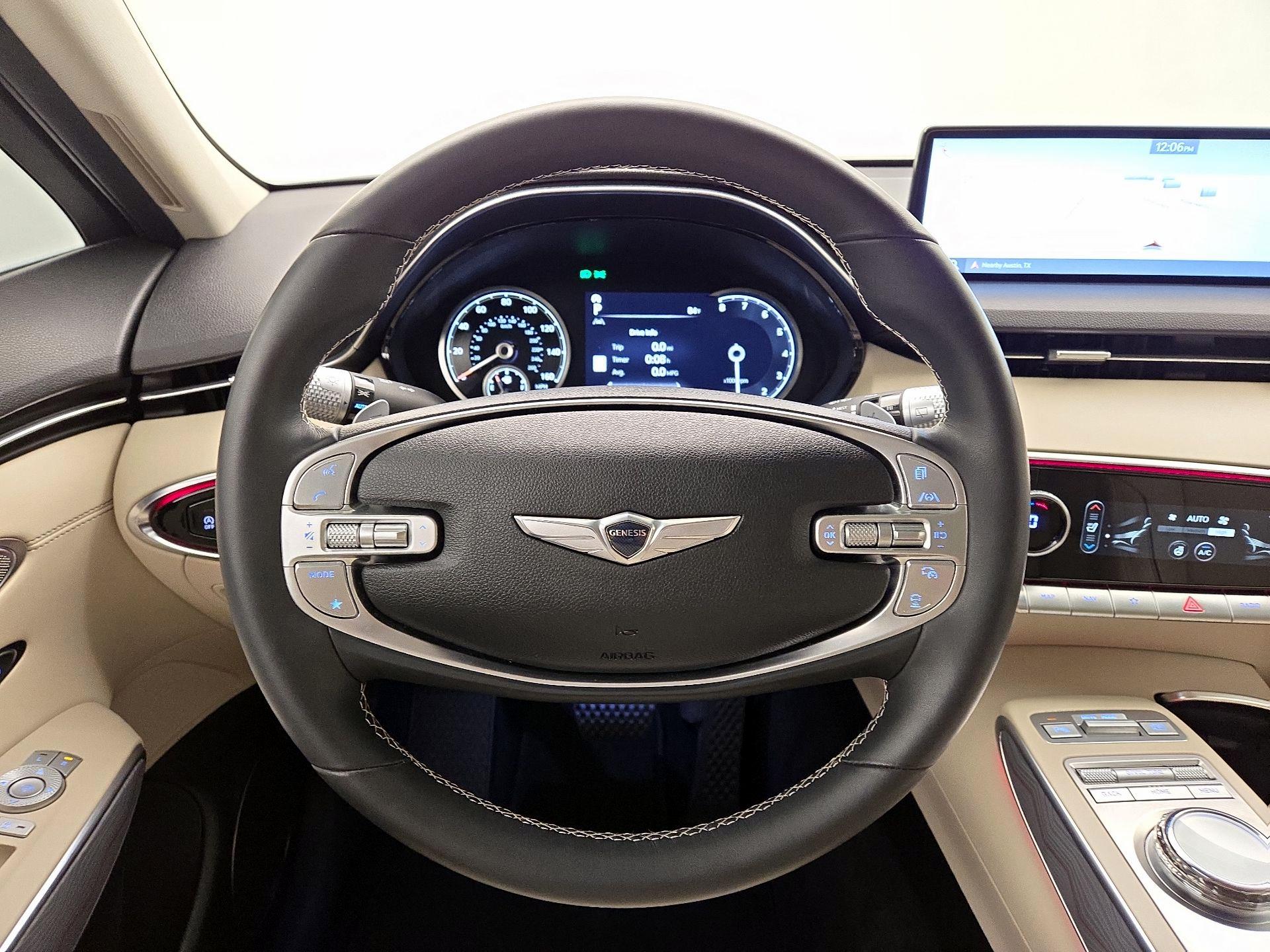 Thumbnail: 2023 Genesis GV70 - 10